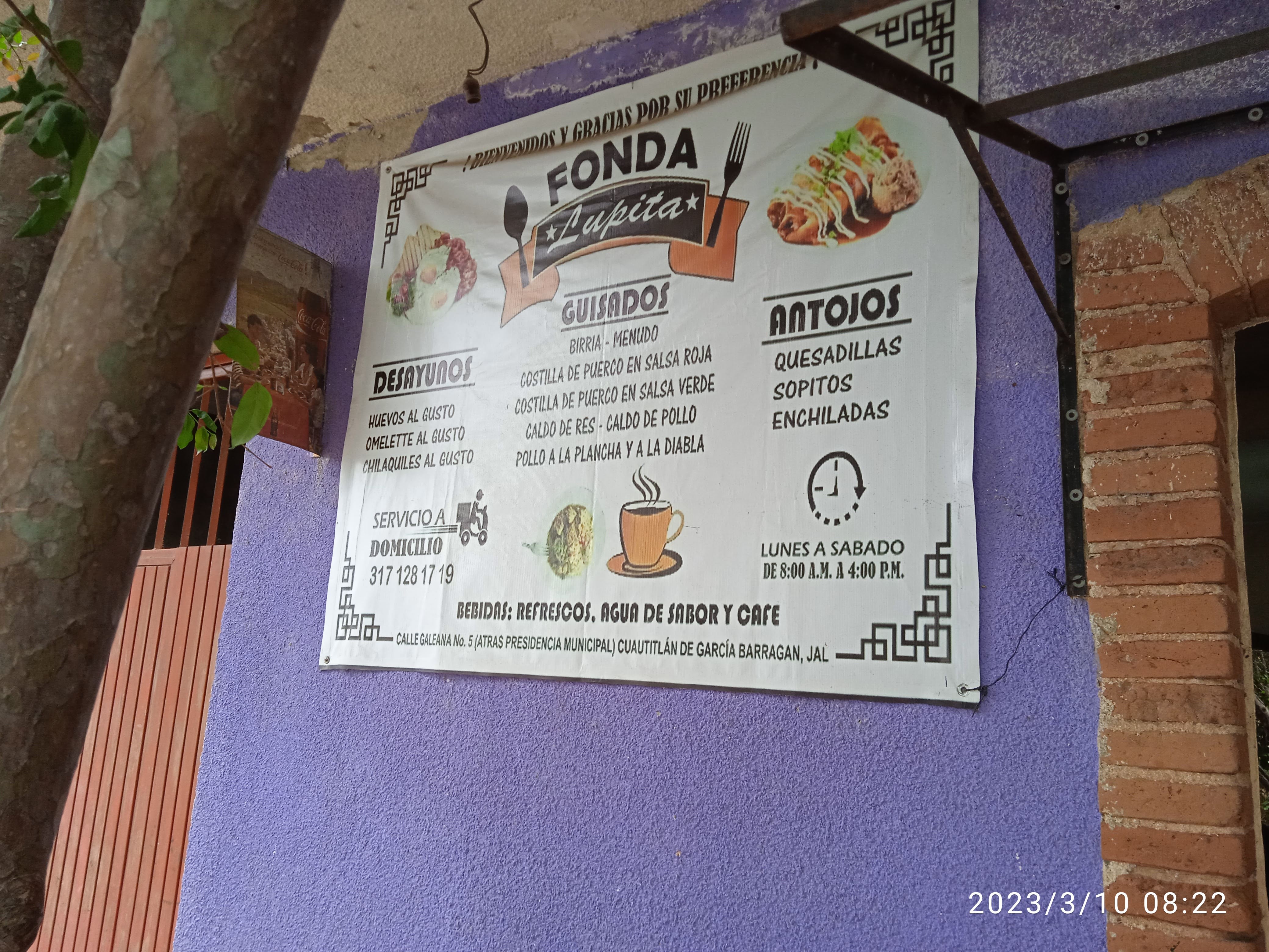 Fonda Lupita image 9