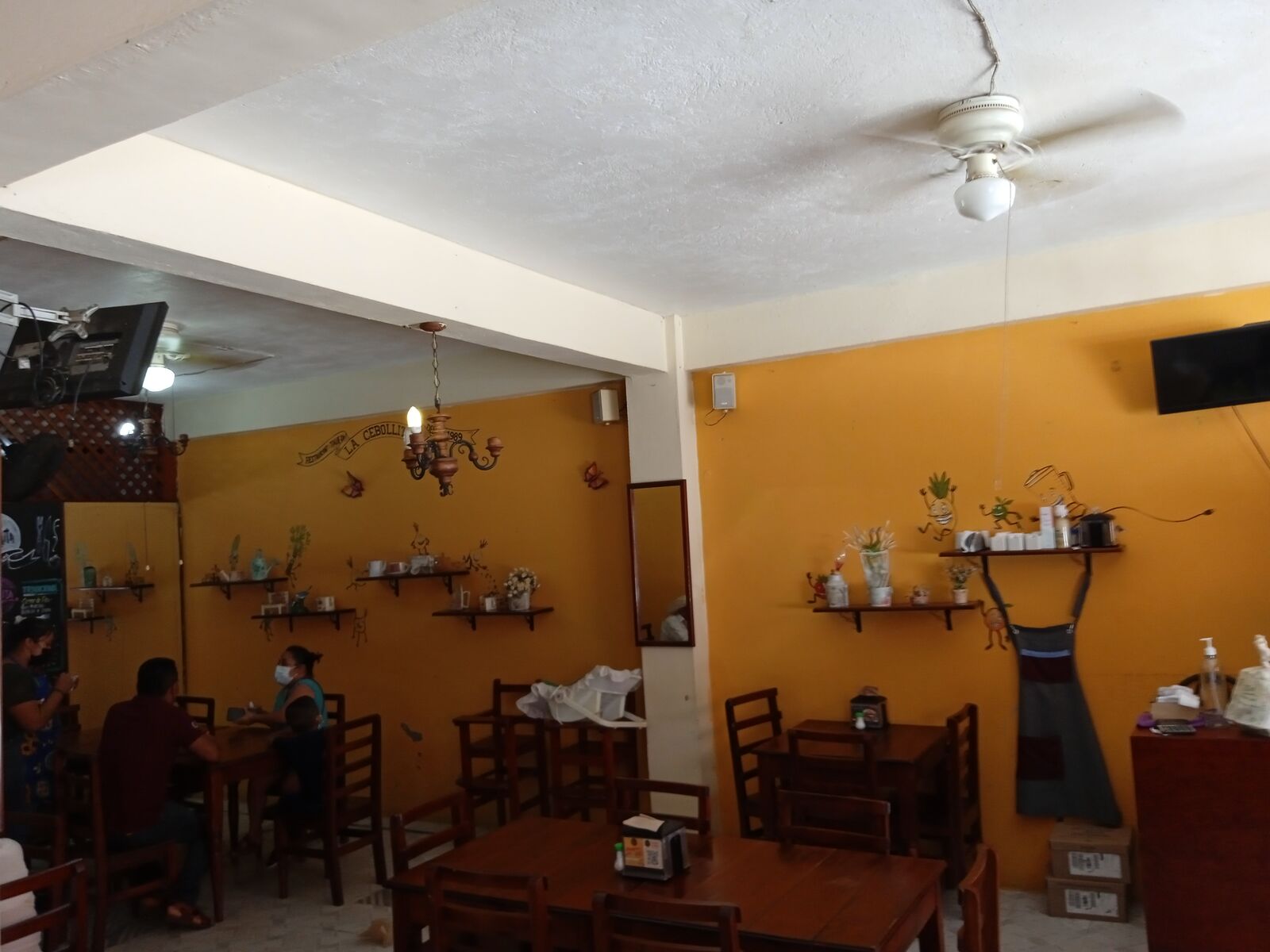 TAQUERIA LA CEBOLLITA image 4