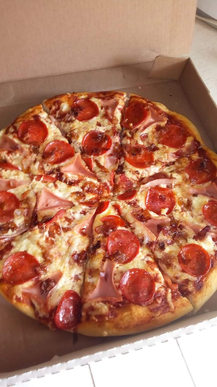 los llanos pizzas image 3