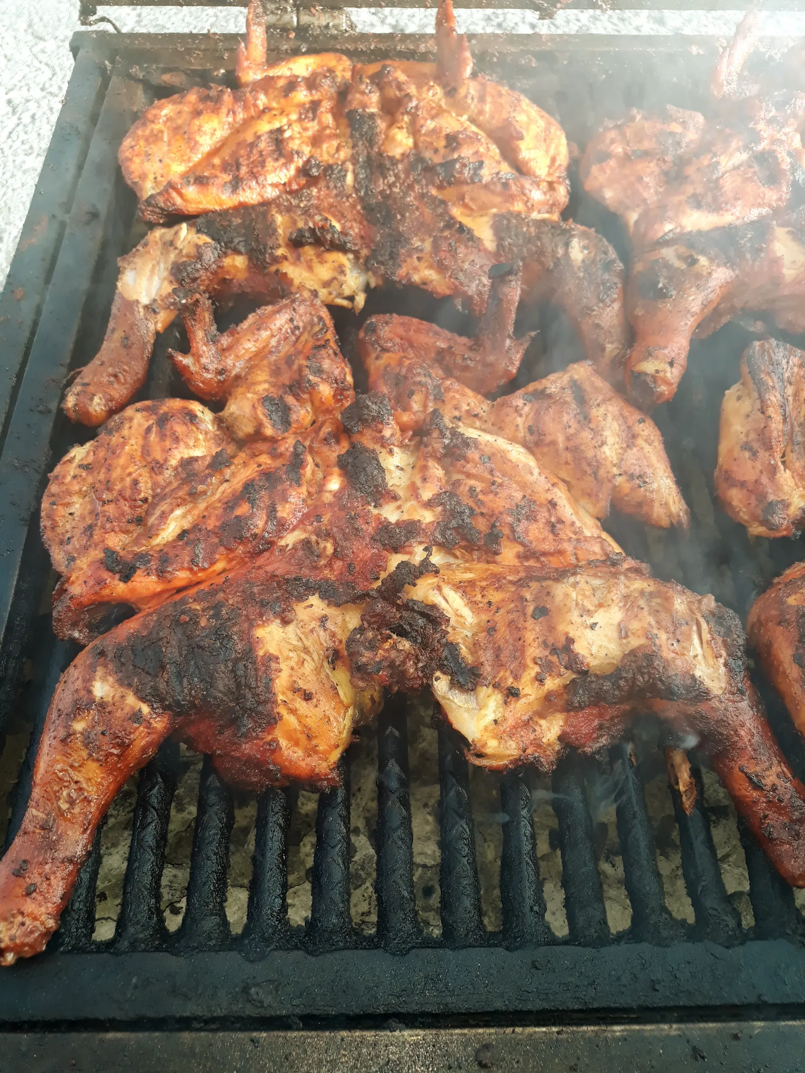 POLLO SABROSO "POLLOS ASADOS AL CARBON" image 2