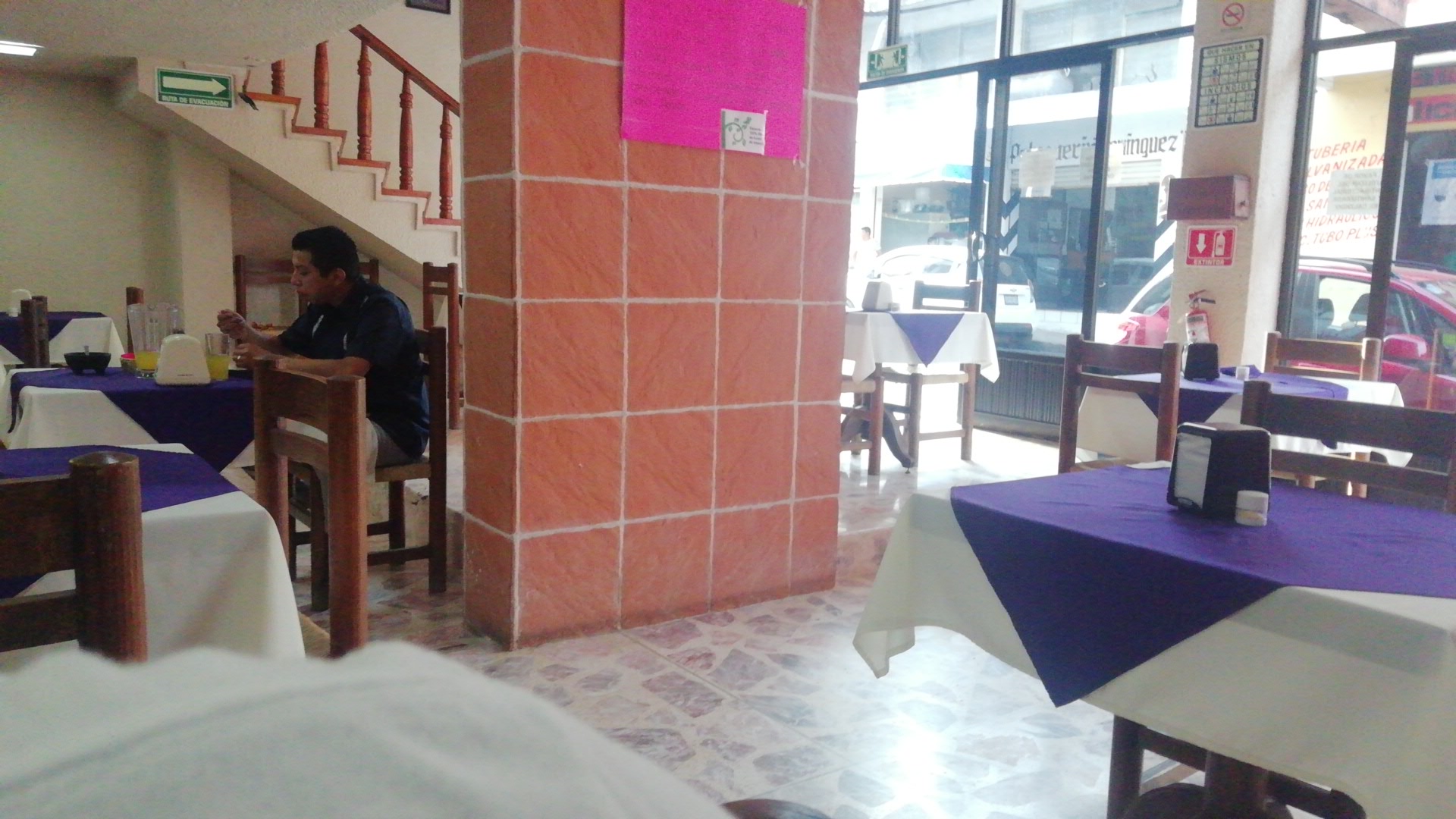 Hotel Restaurante Hilman image 2