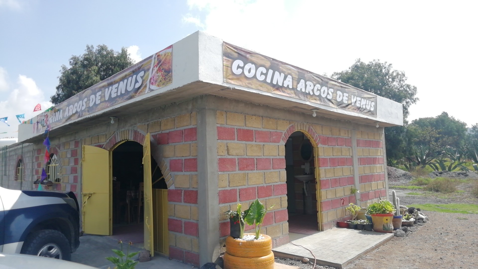 RESTAURANTE ARCOS DE VENUS image 1