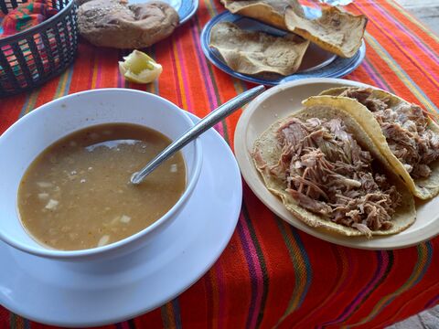LA WERITA Barbacoa y Comida Mexicana image 3