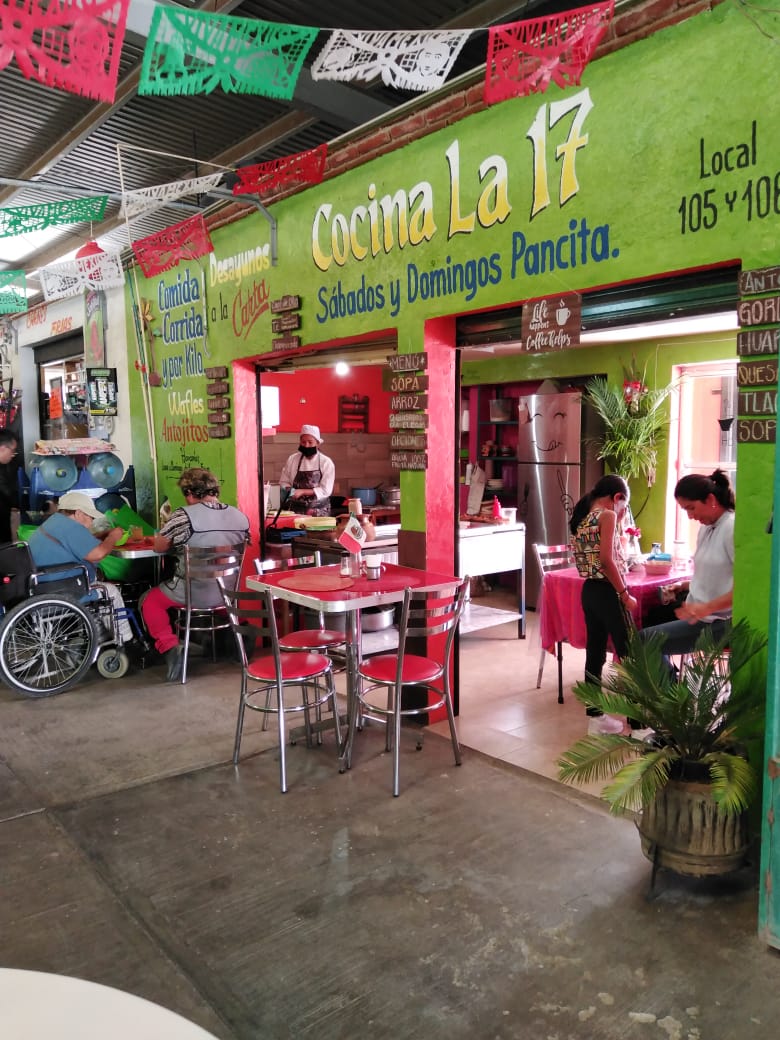 Cocina Económica La 17 image 3