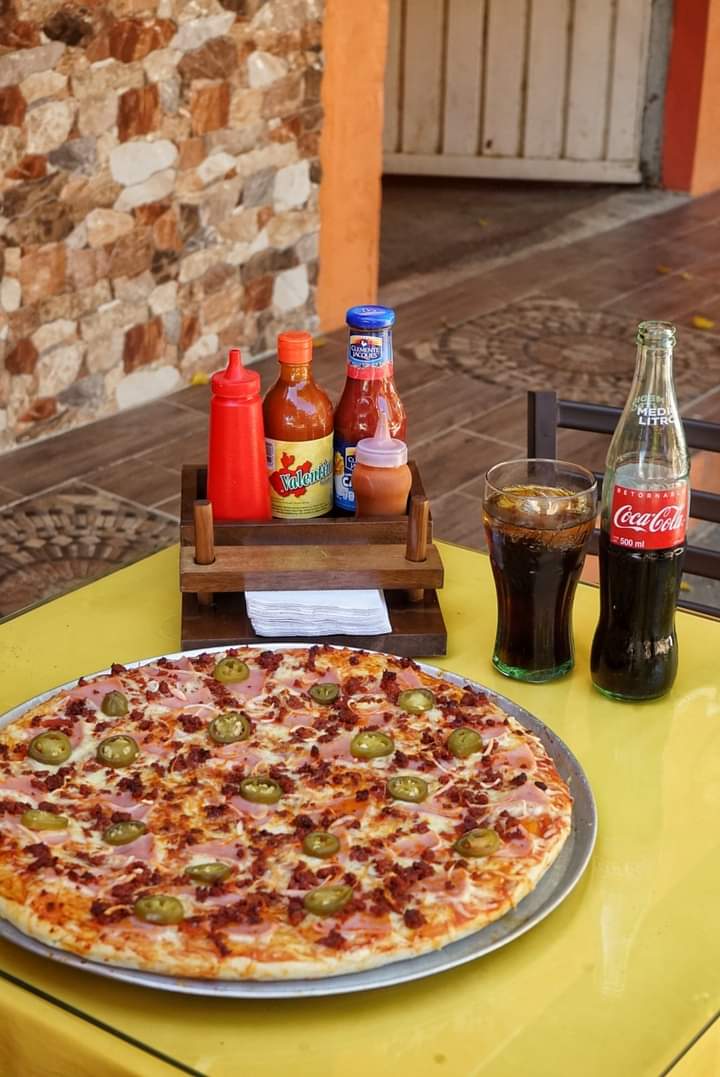 Pizzas LA JUNGLA image 9