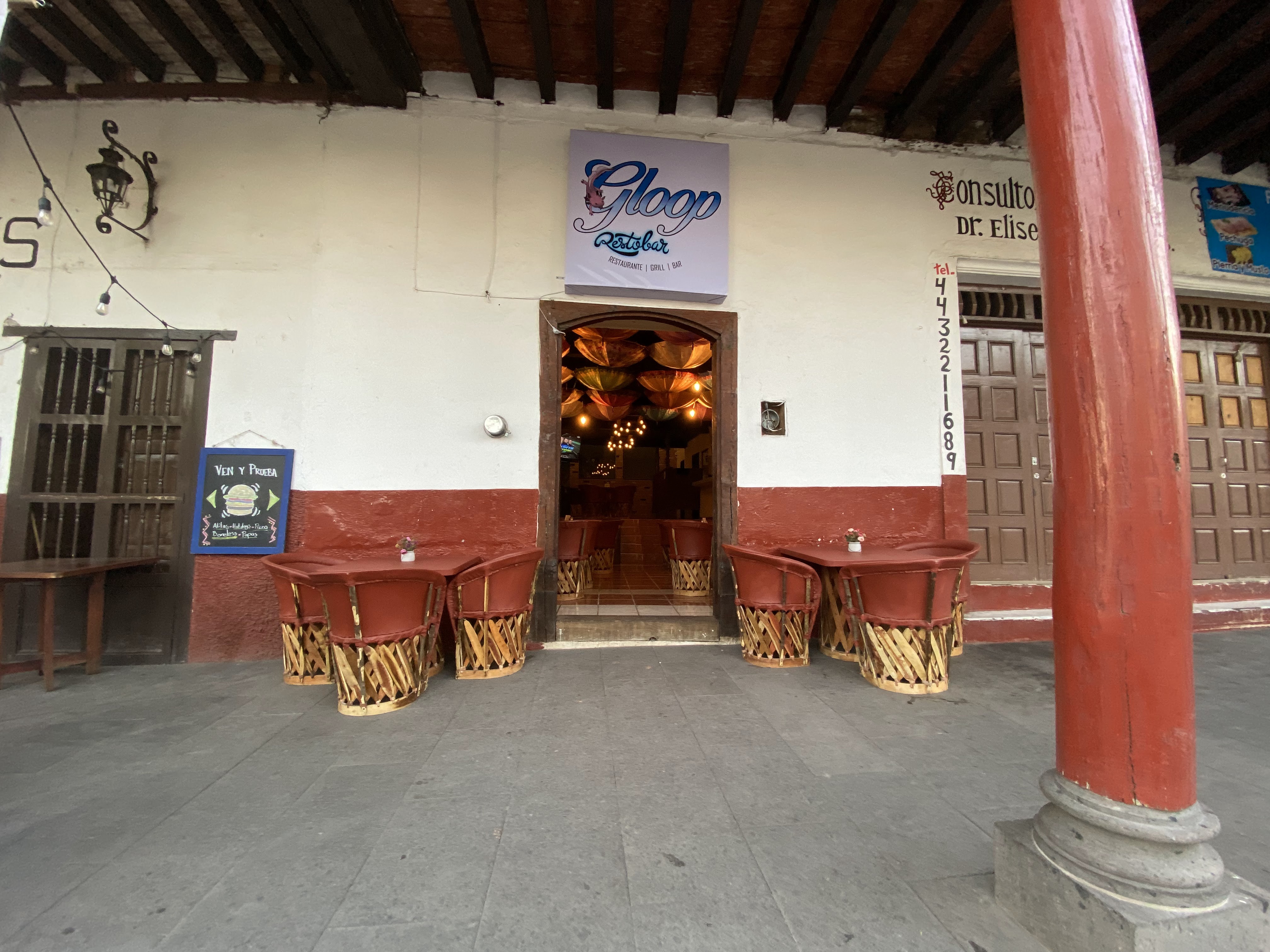 GLOOP RESTOBAR image 1