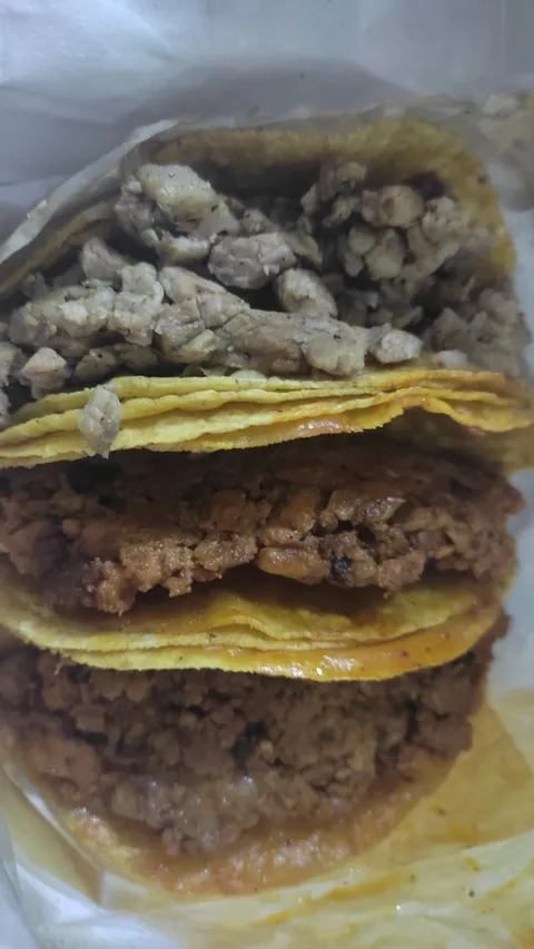 Taquería "El Retaco" image 5