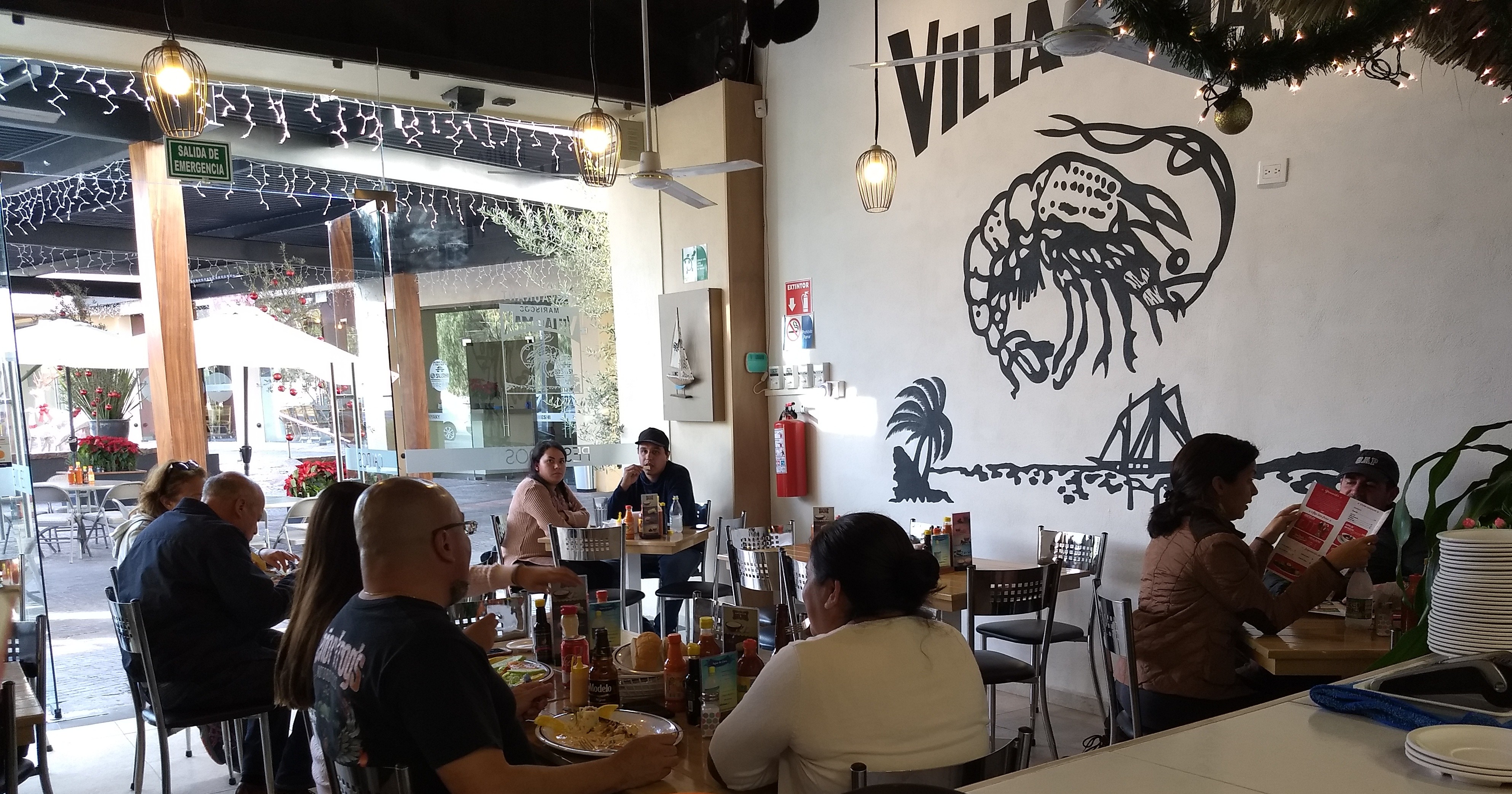 Mariscos villa del mar image 6