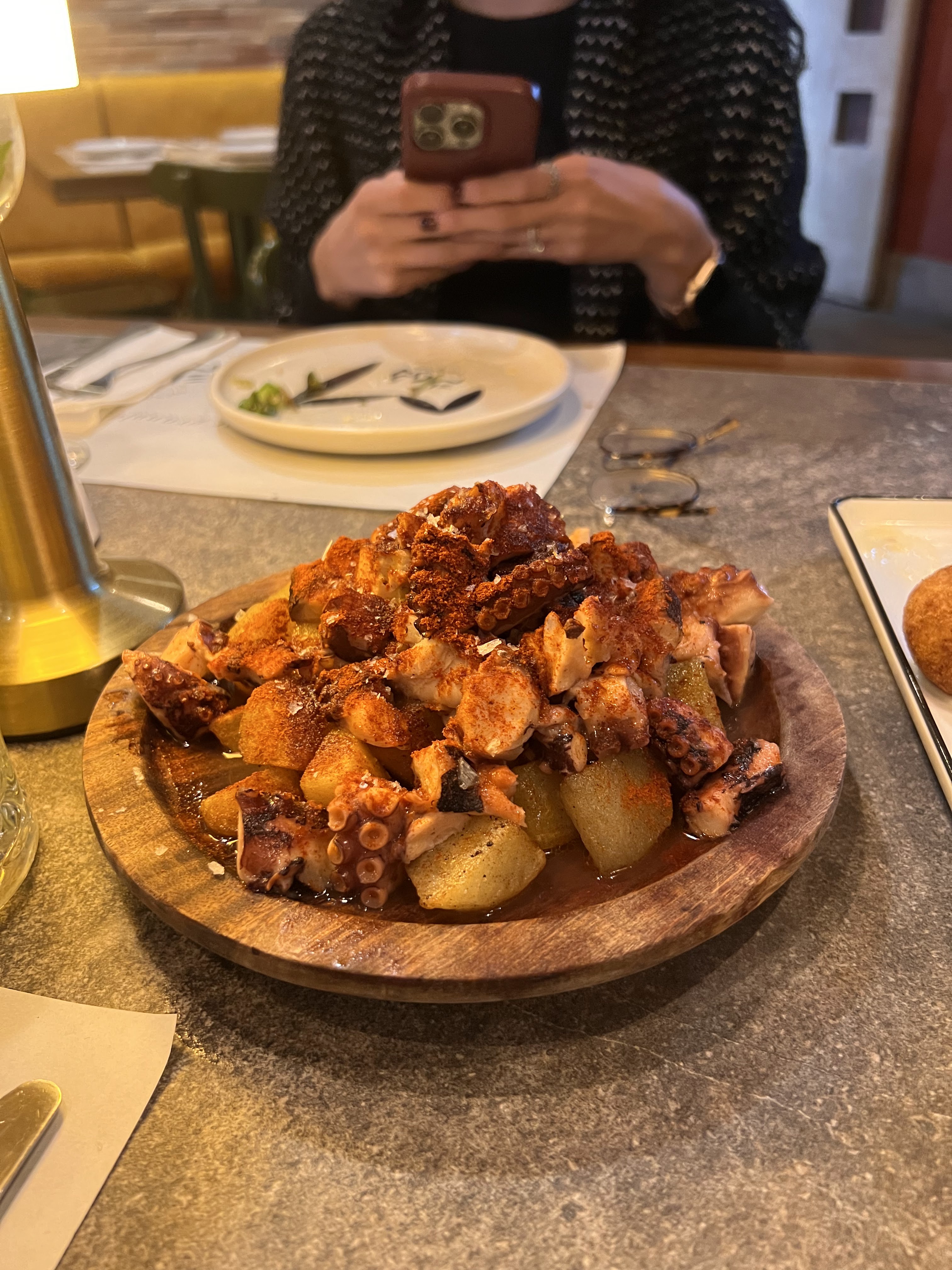 EL MESÓN Comedor Prime image 2