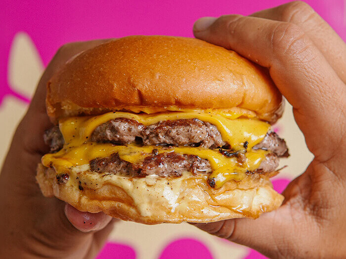 Voraz Burgers image 2