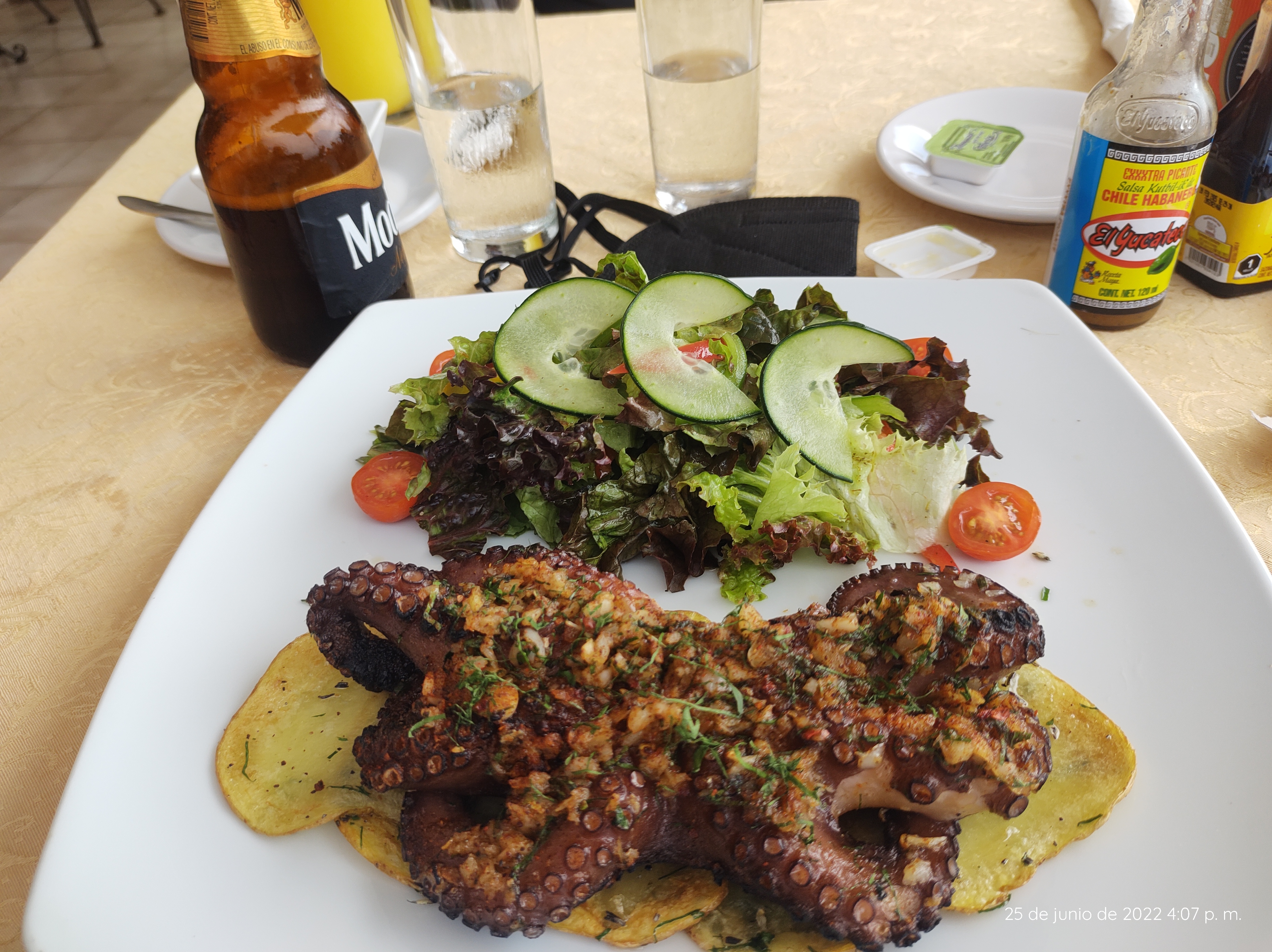 La Vista Restaurante image 10