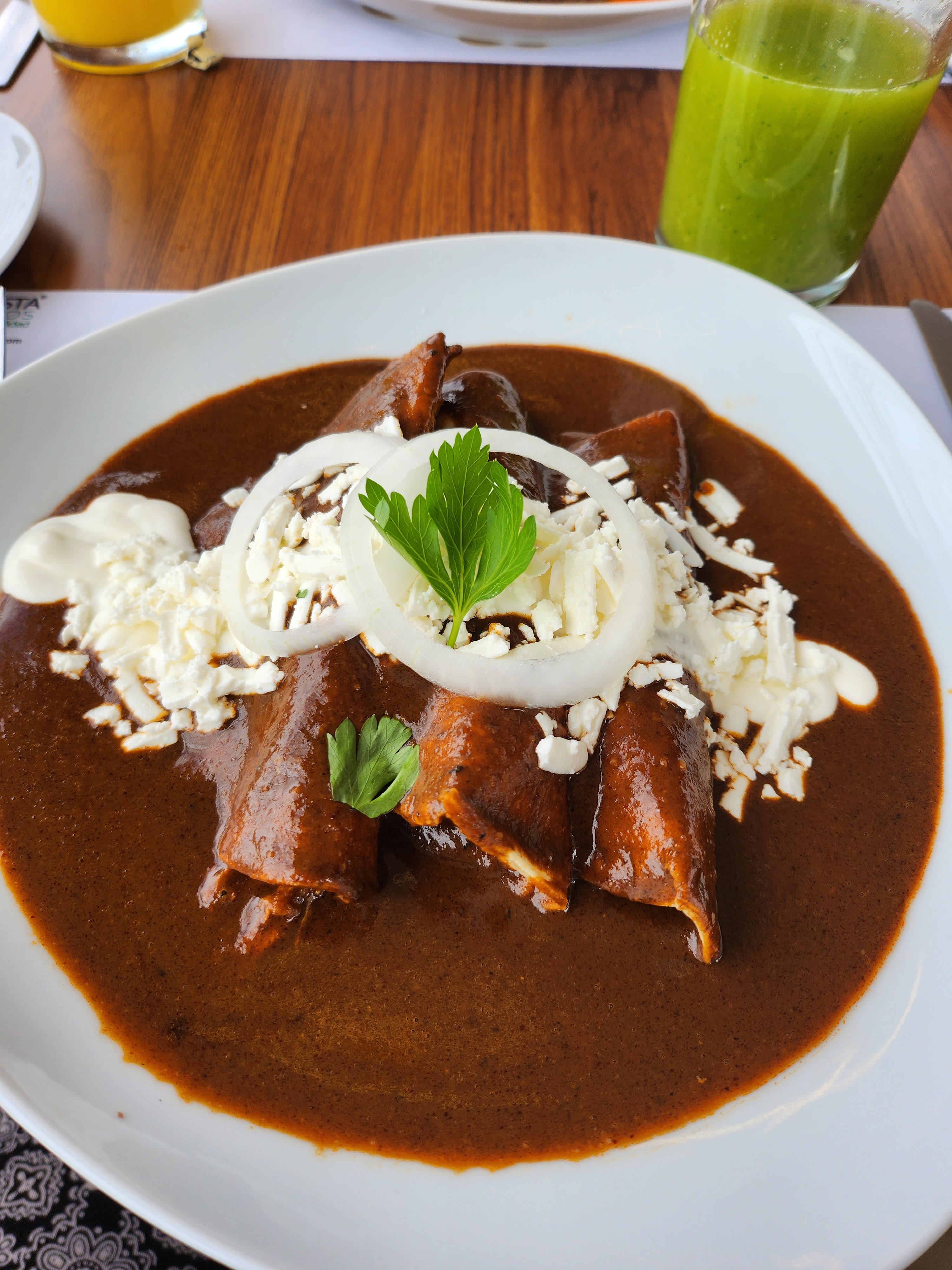 Red Velvet Comedor image 3