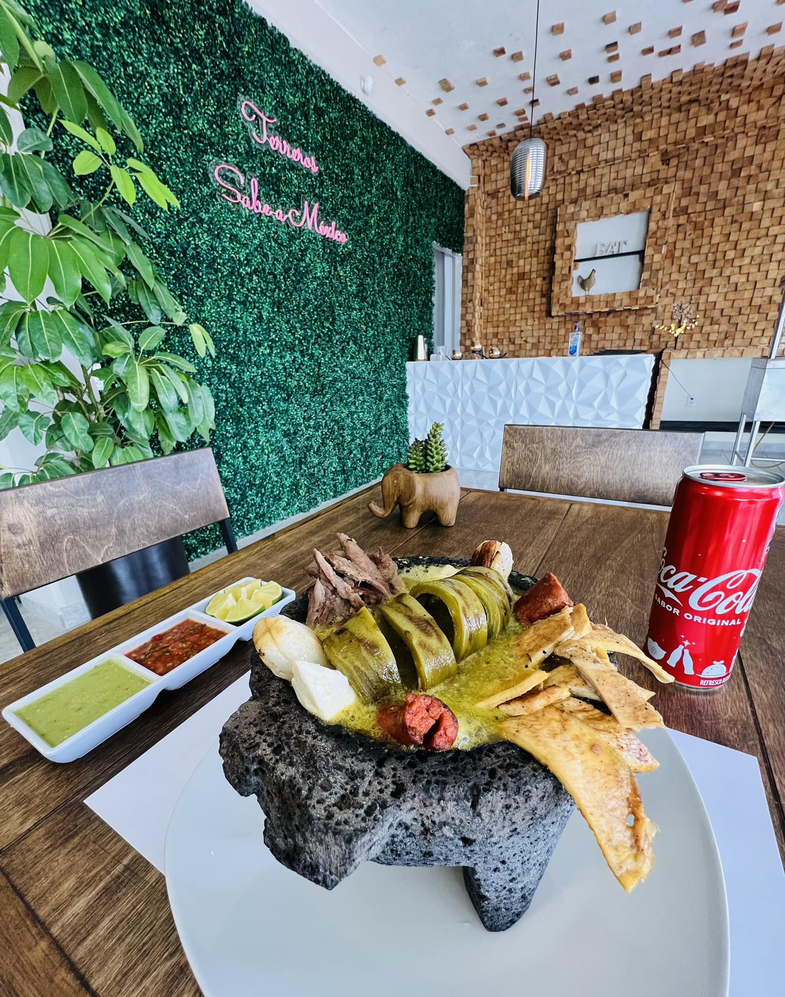 Terreros Restaurante image 2