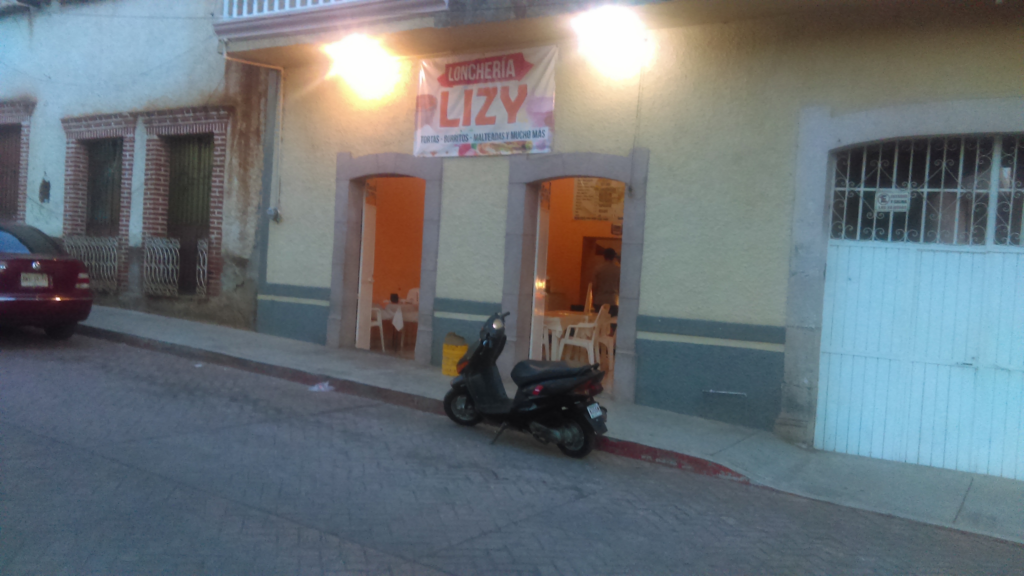 Loncheria Lizy image 1