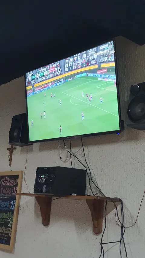 Los Tachos image 3
