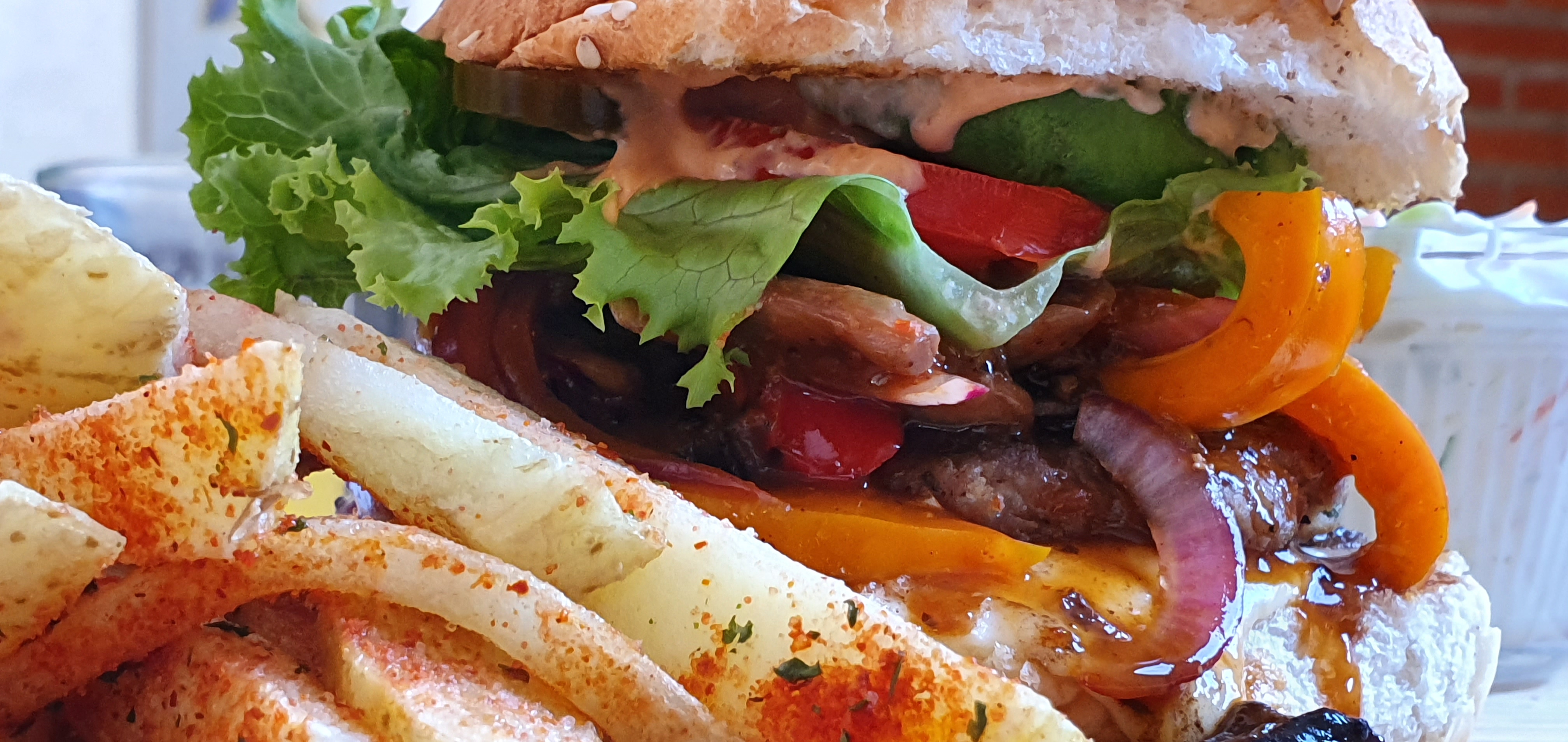 Sal y Pimienta image 1