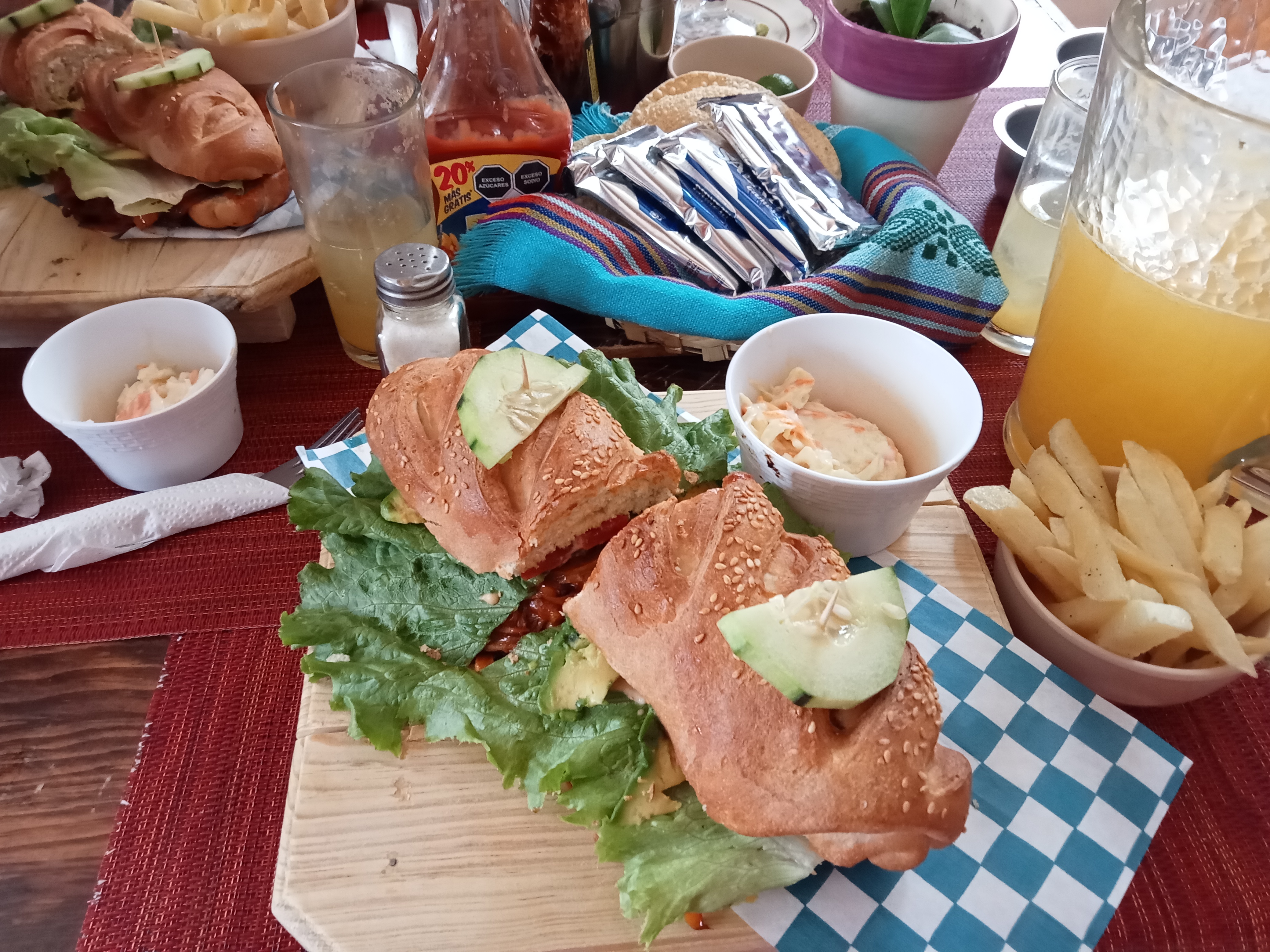 Sal y Pimienta image 2