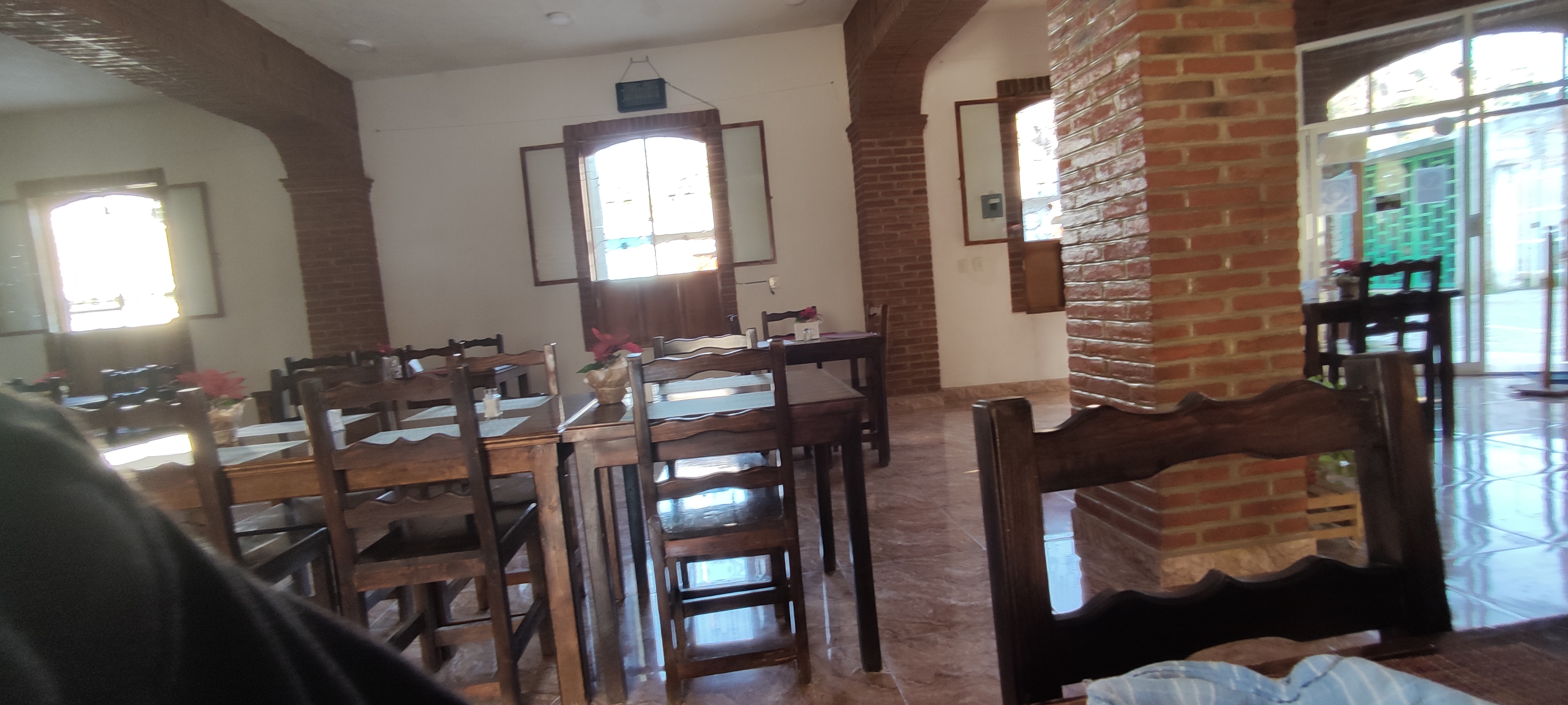 Sal y Pimienta image 6