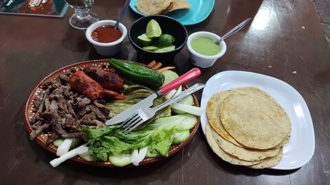 Máster taco y cafetería image 7