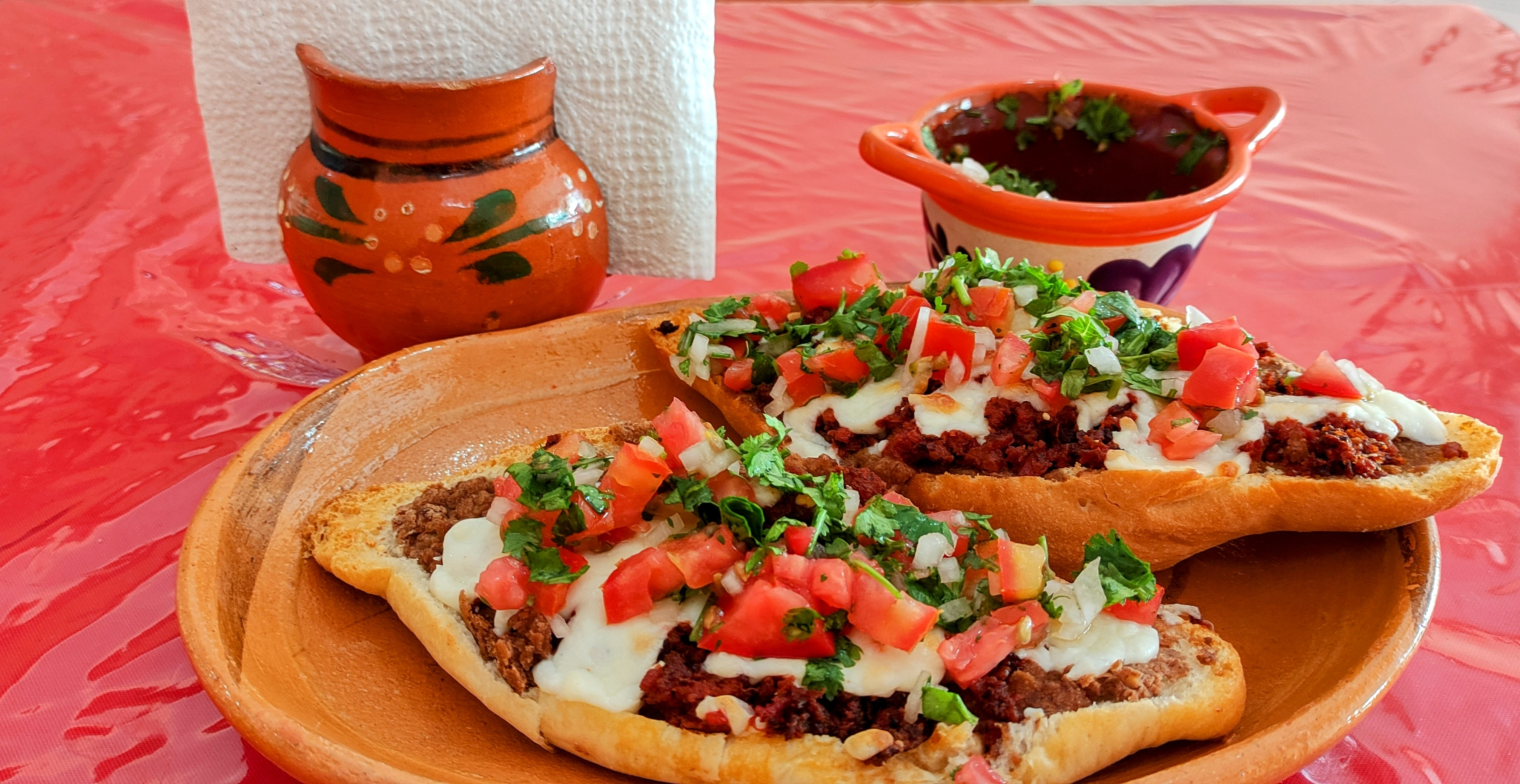 Loncheria El Cerrito image 1