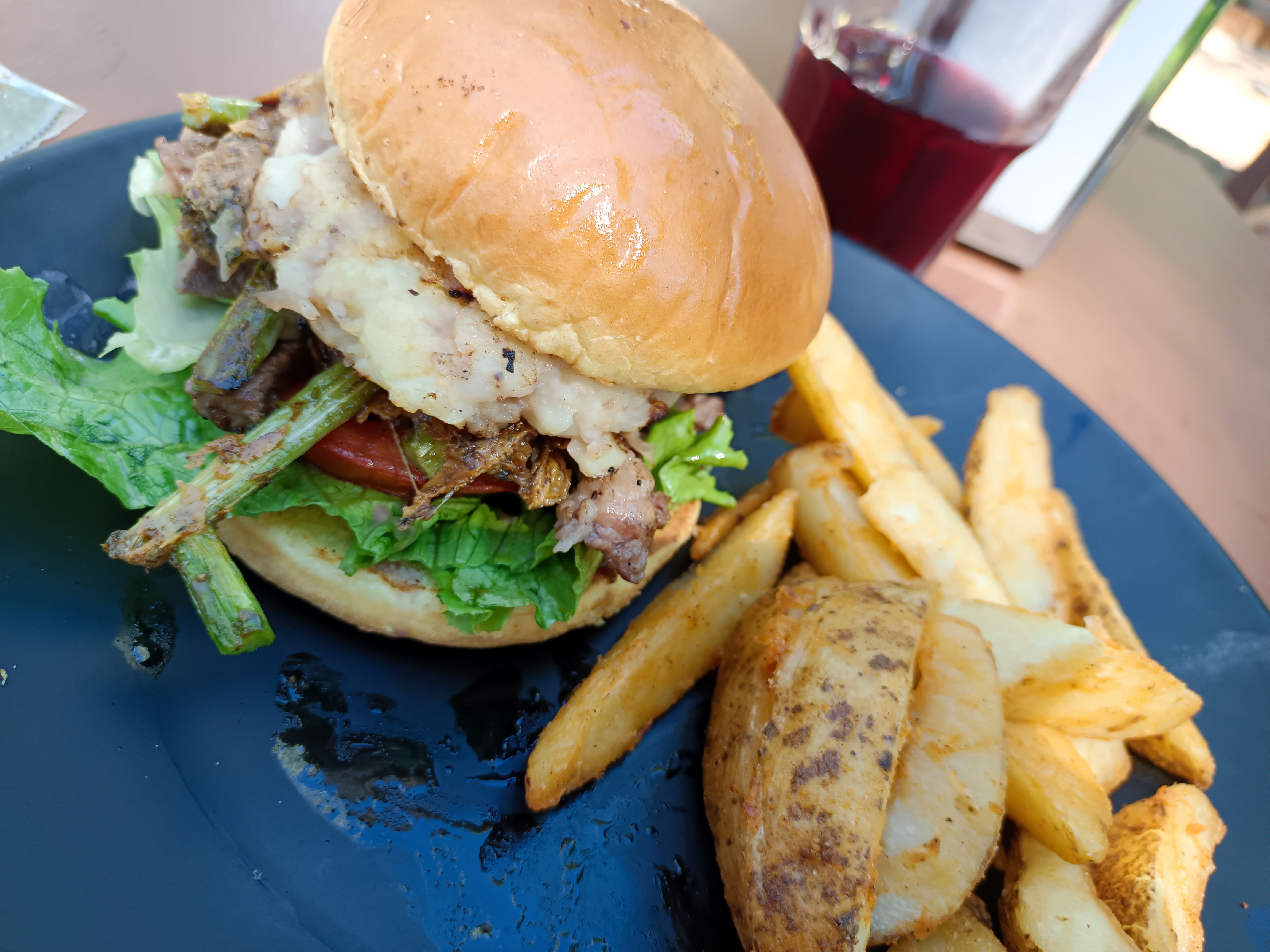 Carbonero - Cocina de tierra, mar y leña image 7