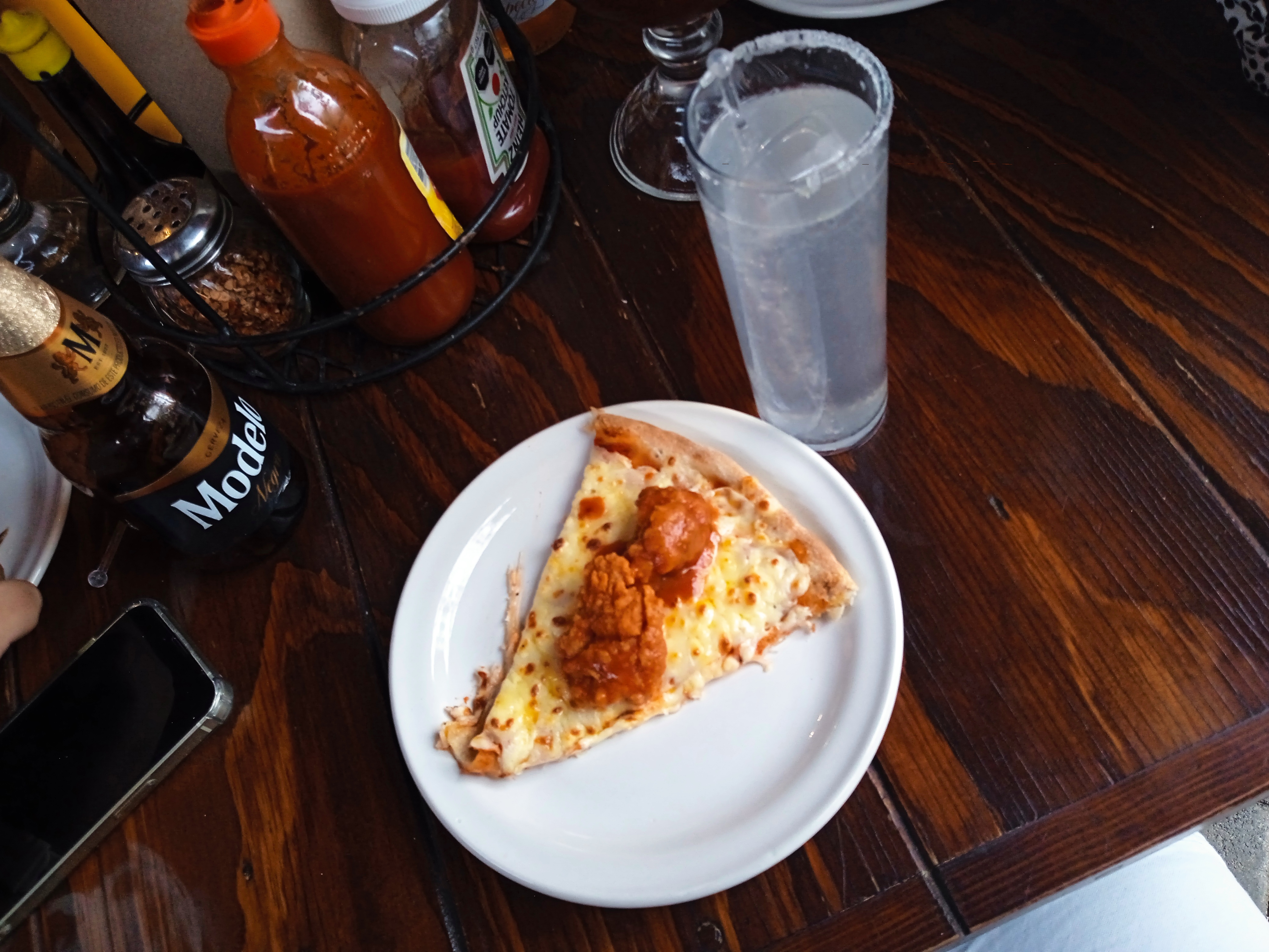 Santo Tomate image 6