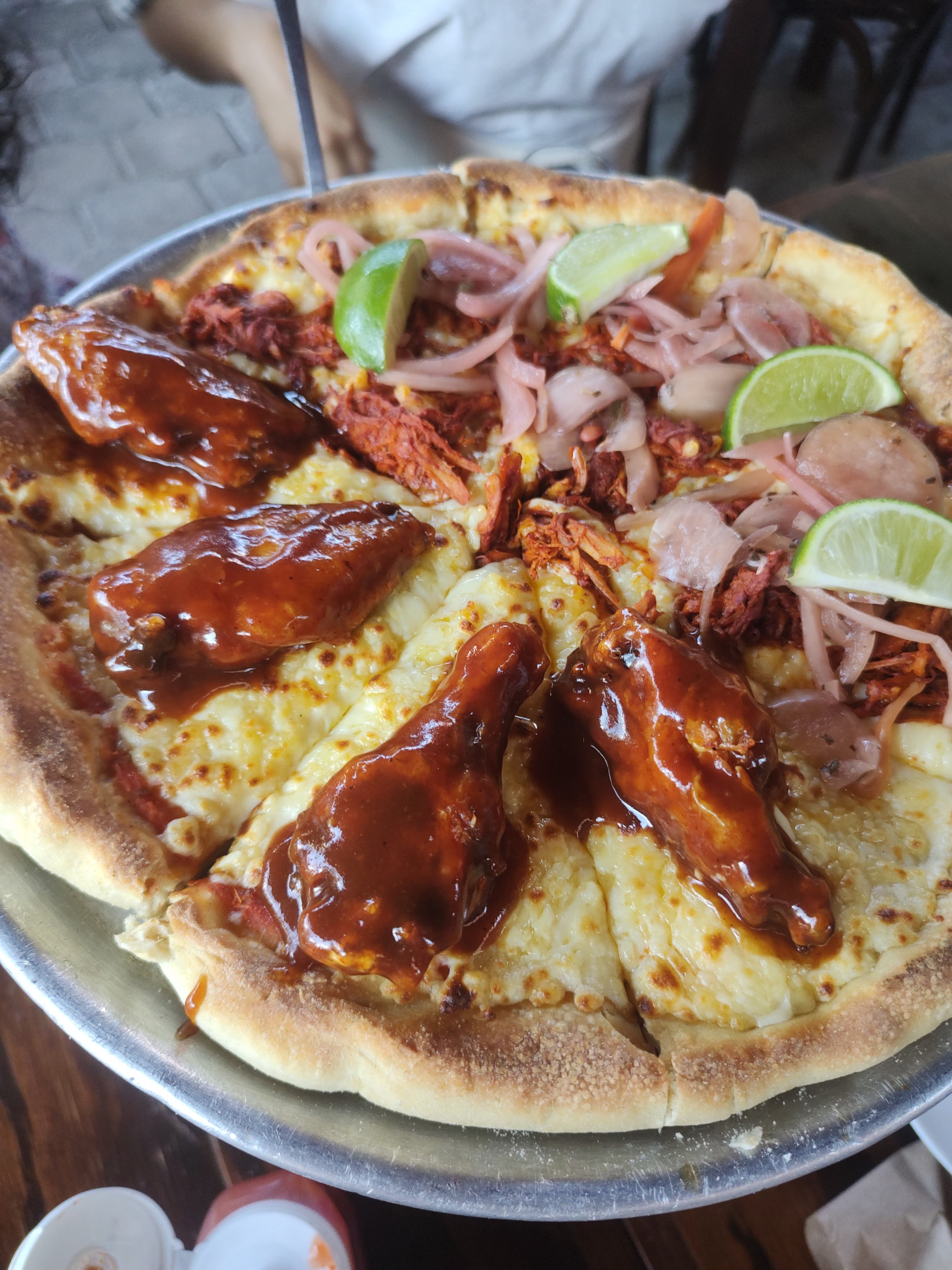 Santo Tomate image 8