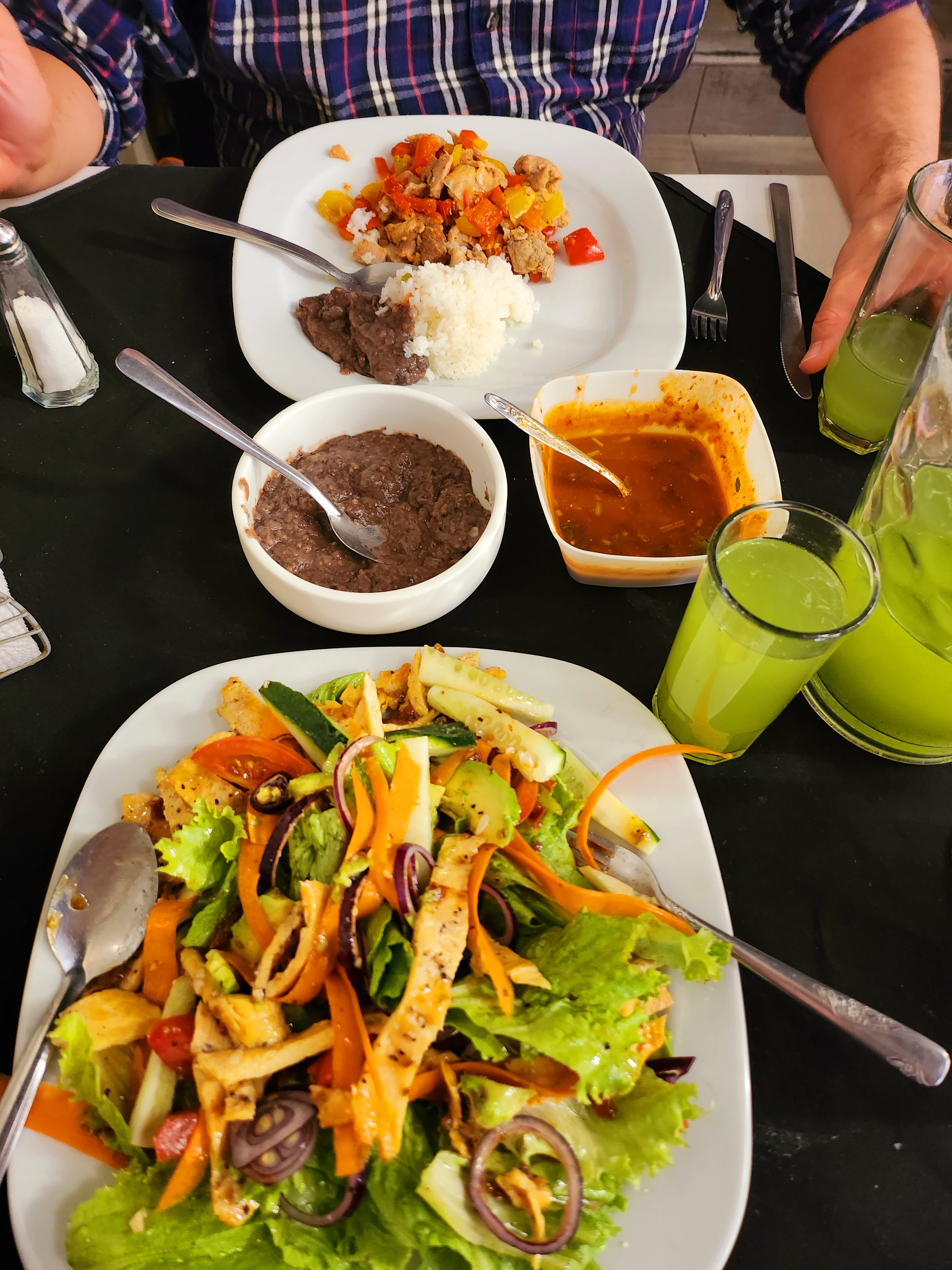 Restaurante Mary Carmen Grill image 1