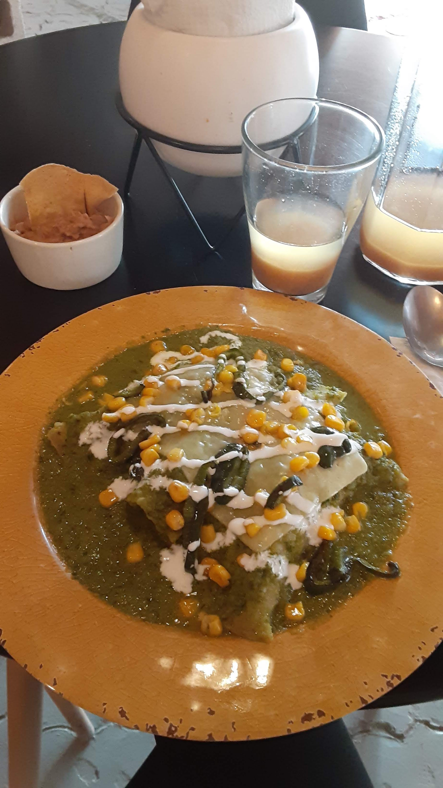 Cuatro Barrios Bistro Kitchen image 3