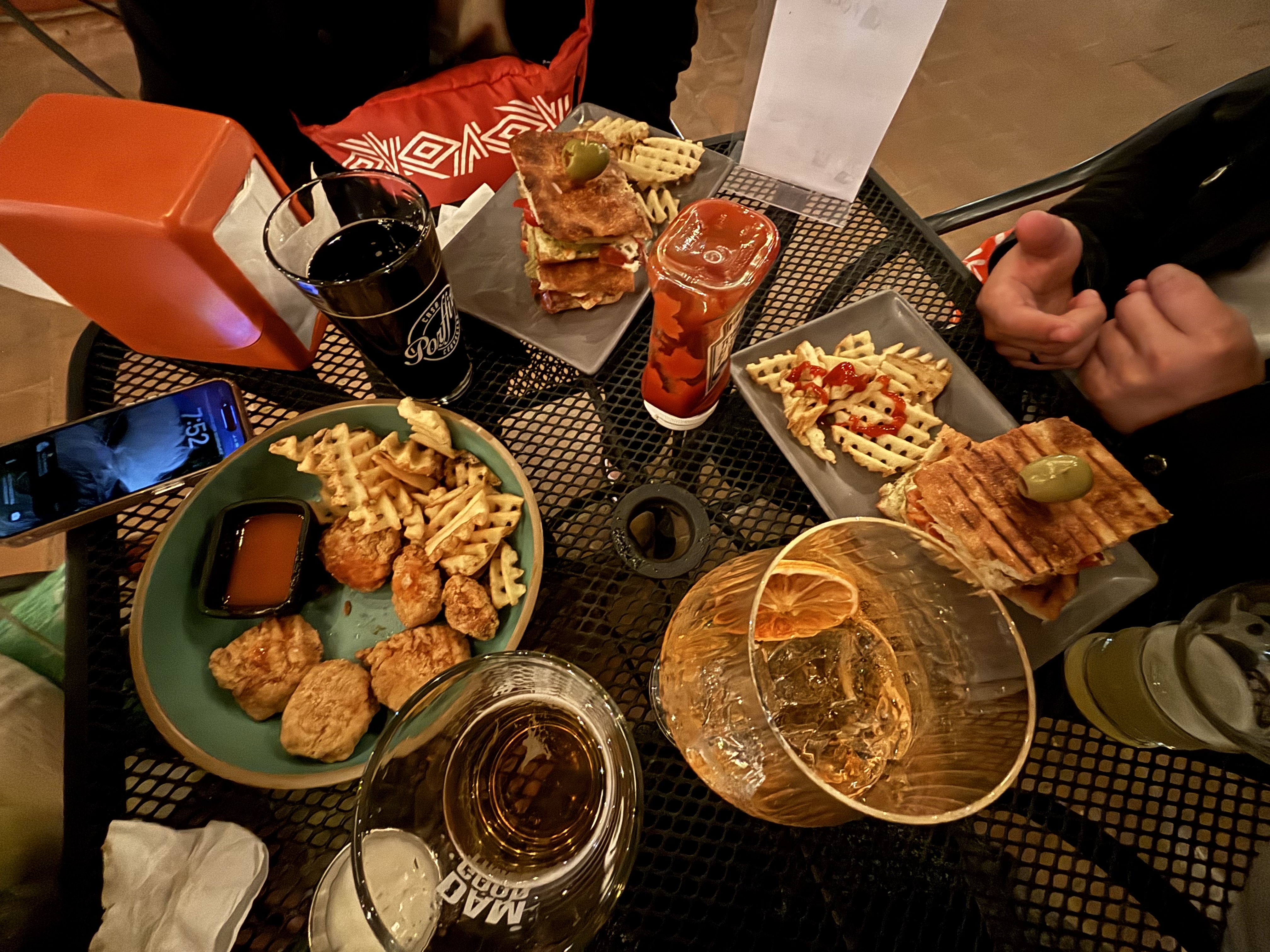 RRRONCOPOLLO TERRAZA BAR image 2