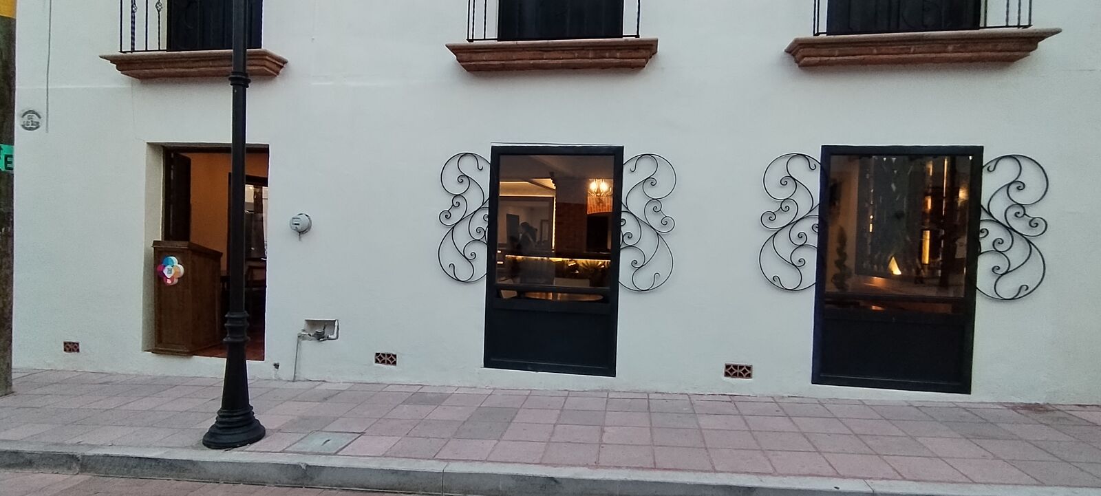 Alejos image 3