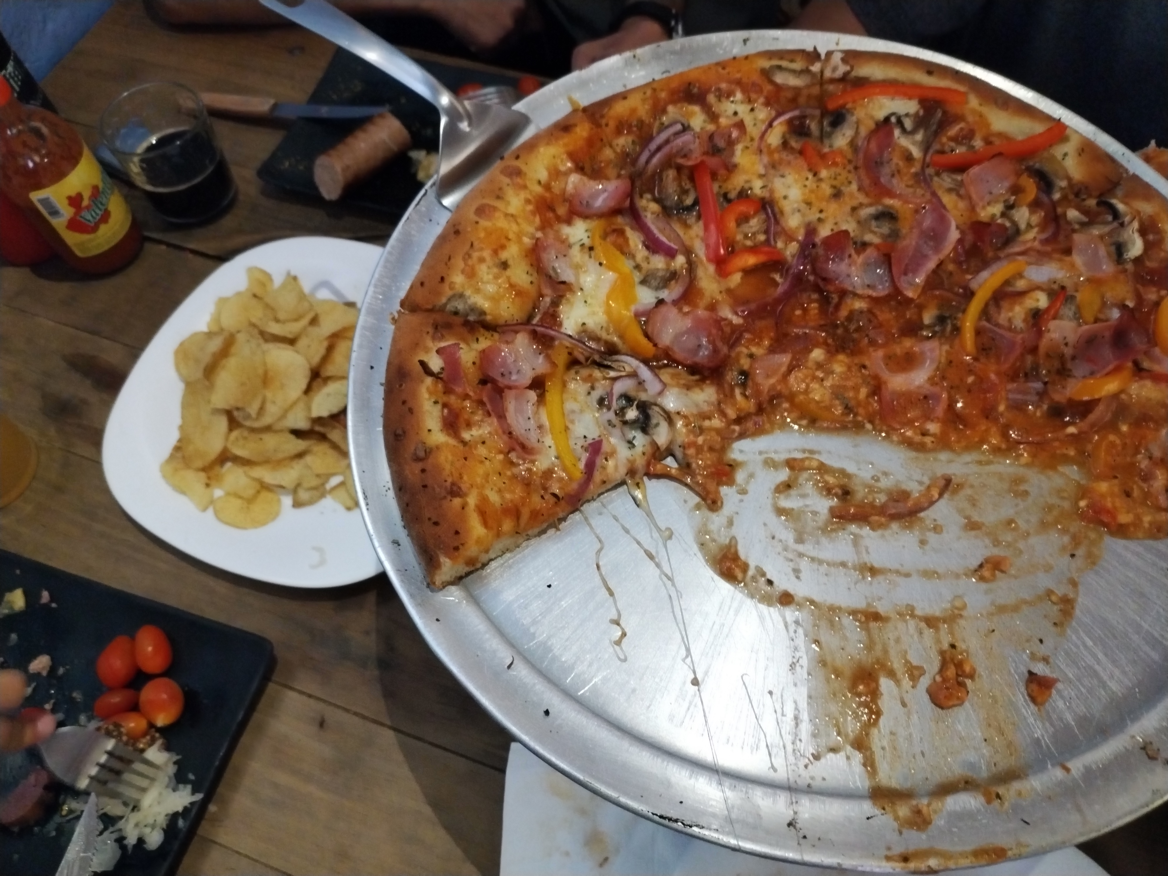 Bacha & Co. Pizza & Beer image 6