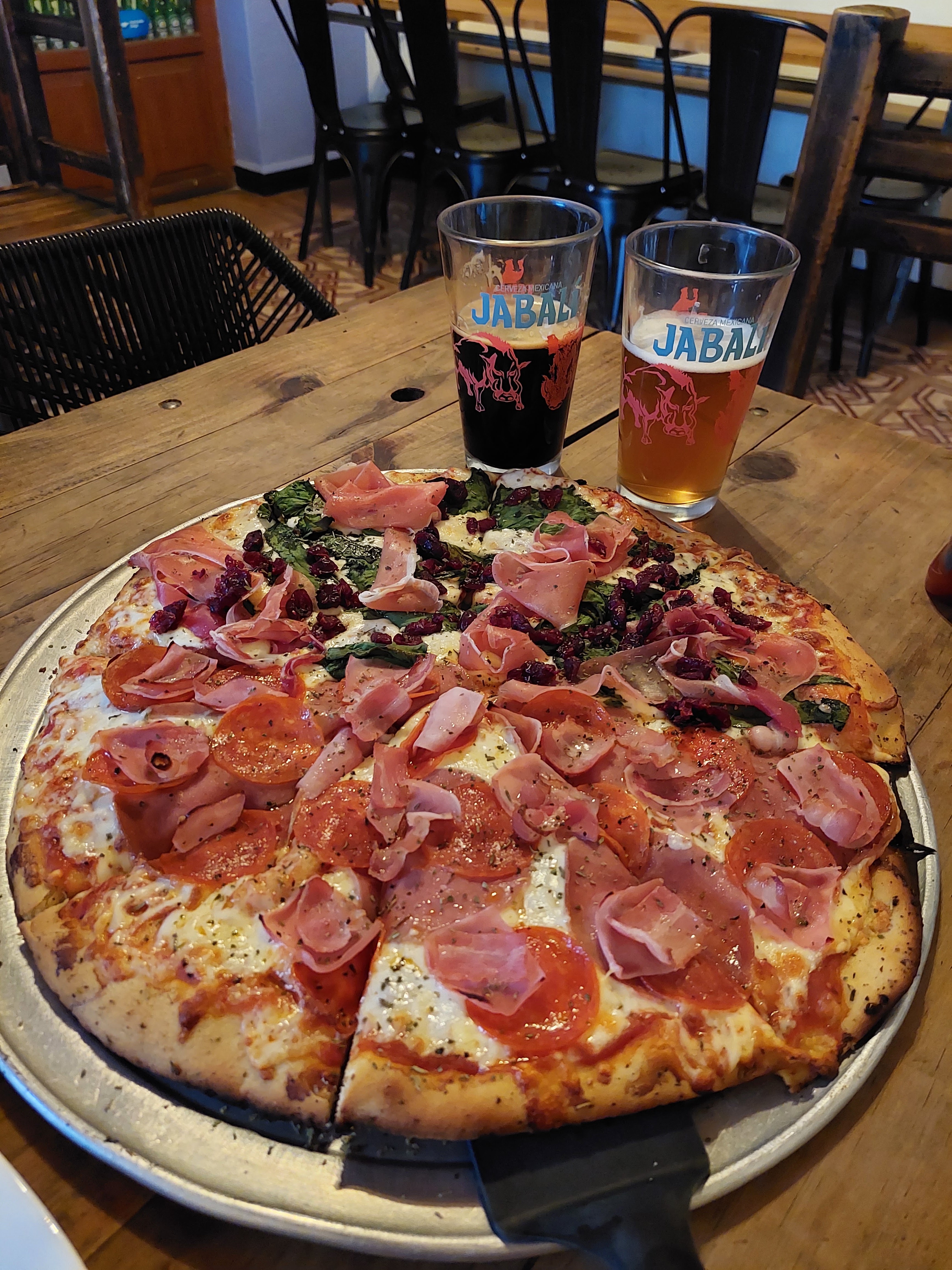 Bacha & Co. Pizza & Beer image 7