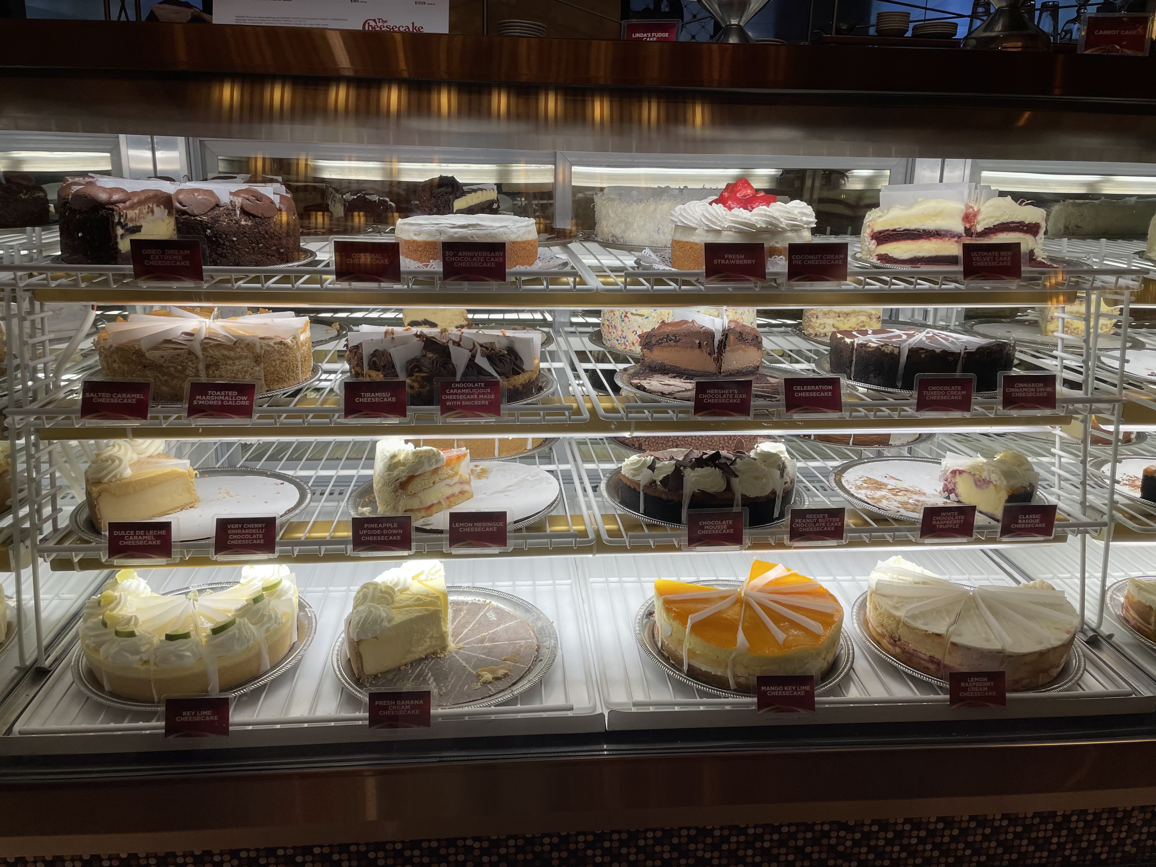 The Cheesecake Factory Perisur image 7