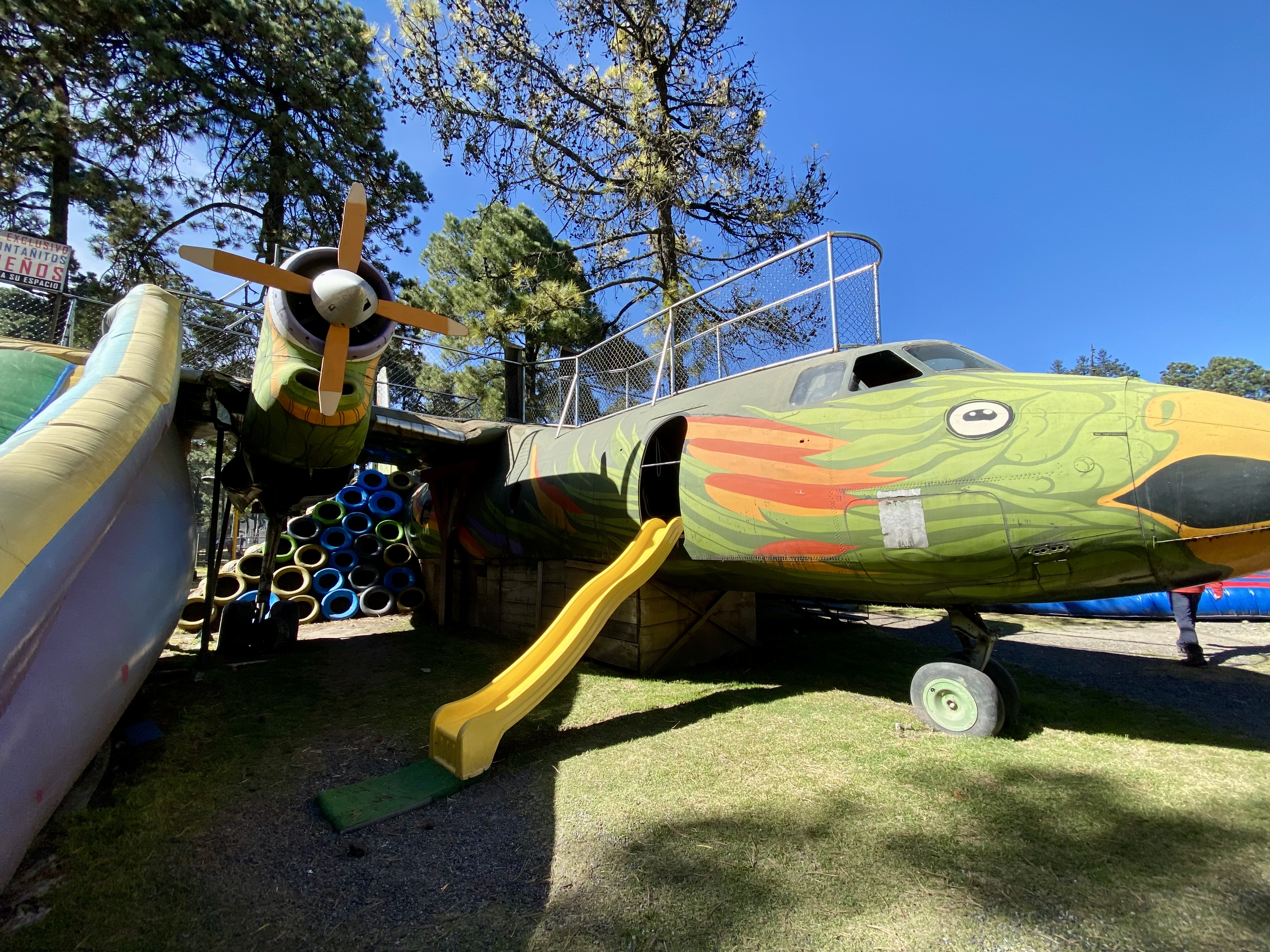 Santa Montaña image 5