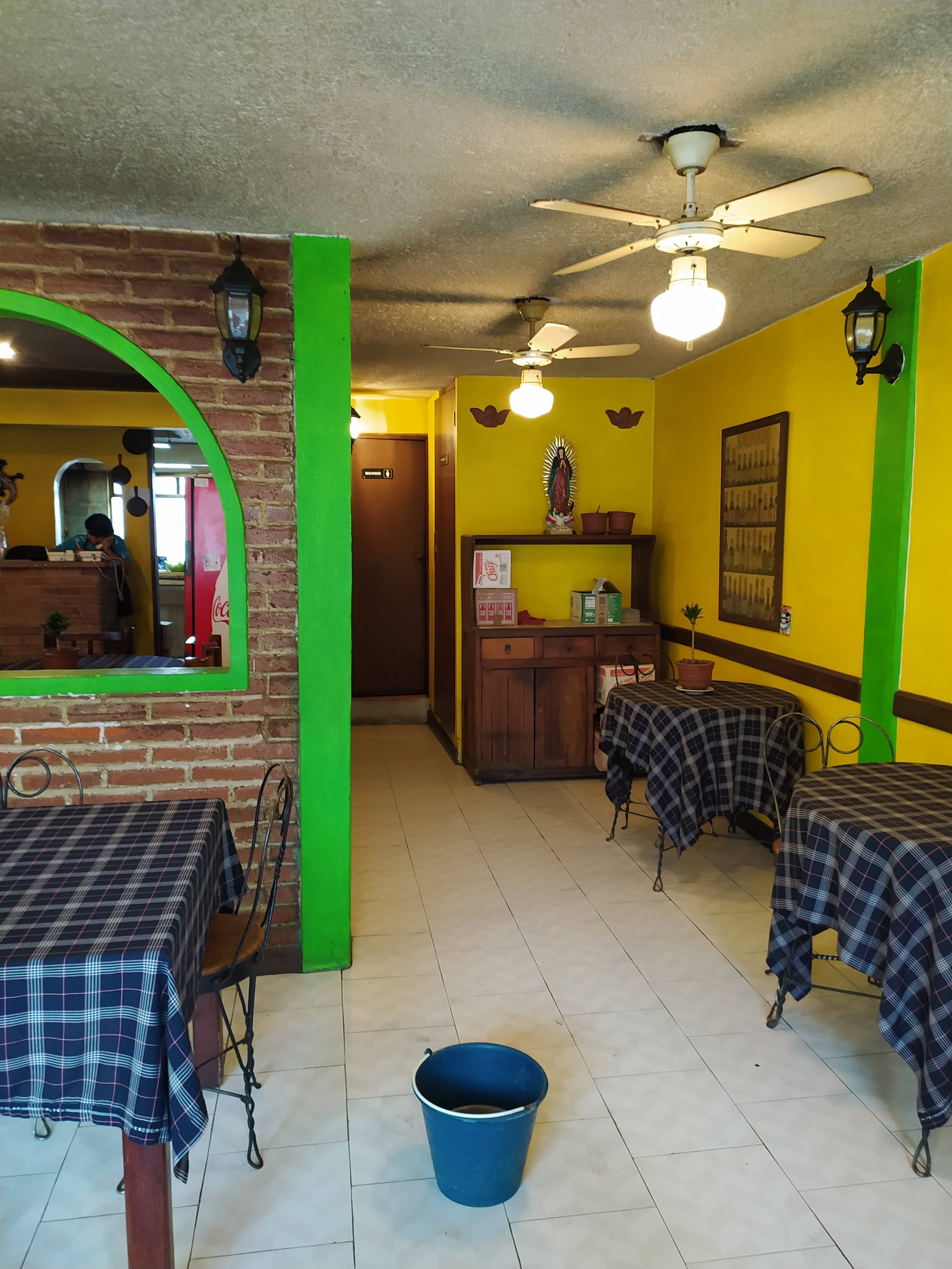 Pizzería La Montaña image 3