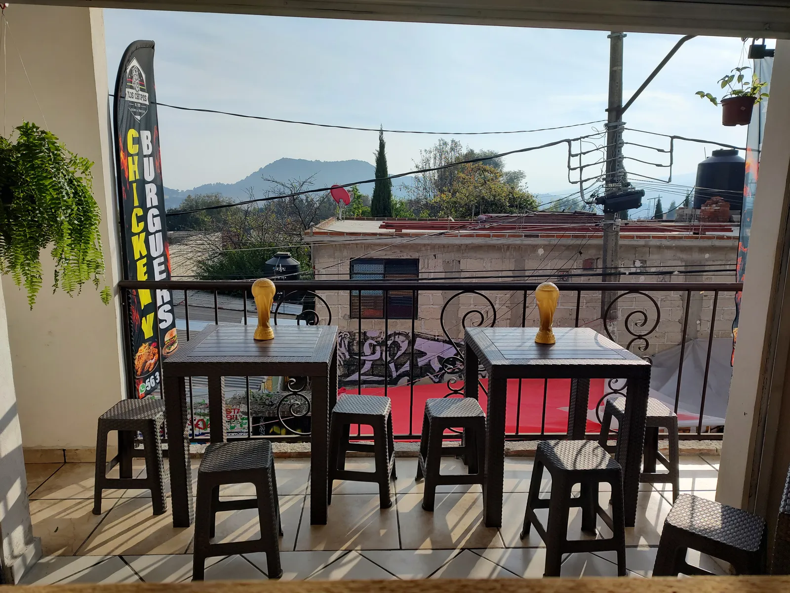 Los Chupis image 5