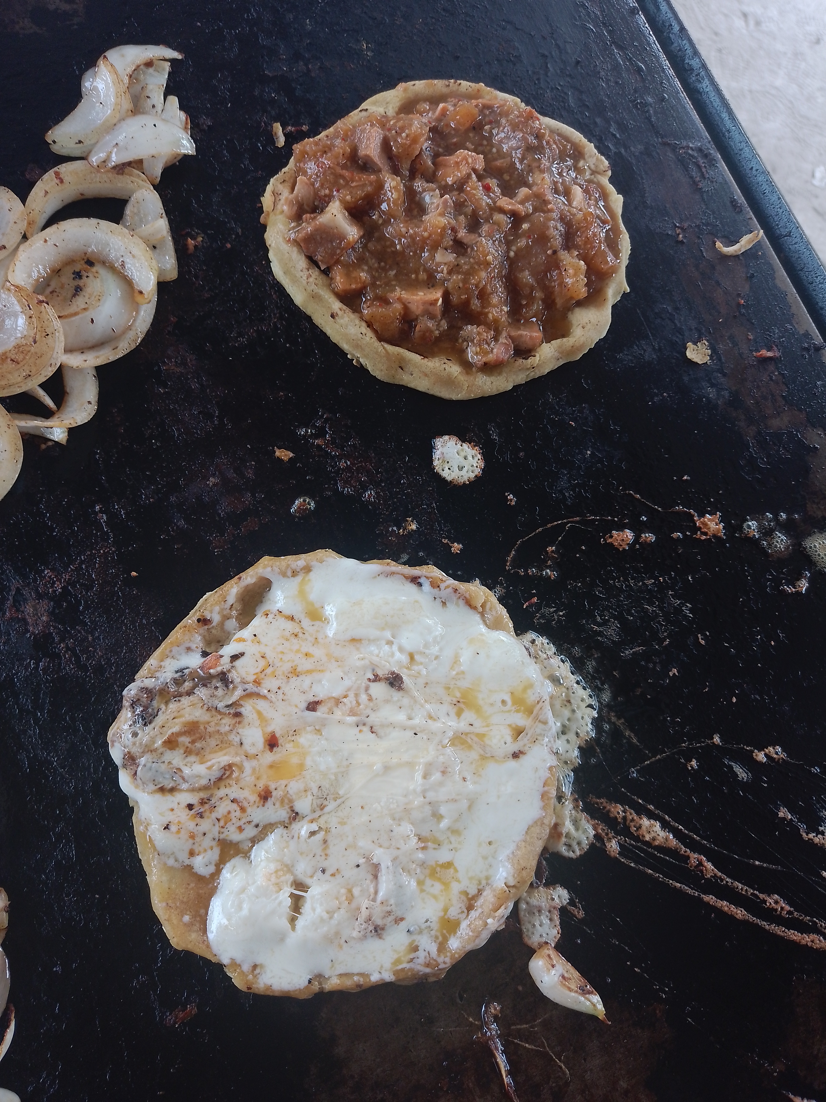 Tacos de barbacoa y algo mas *bochitaco* image 1