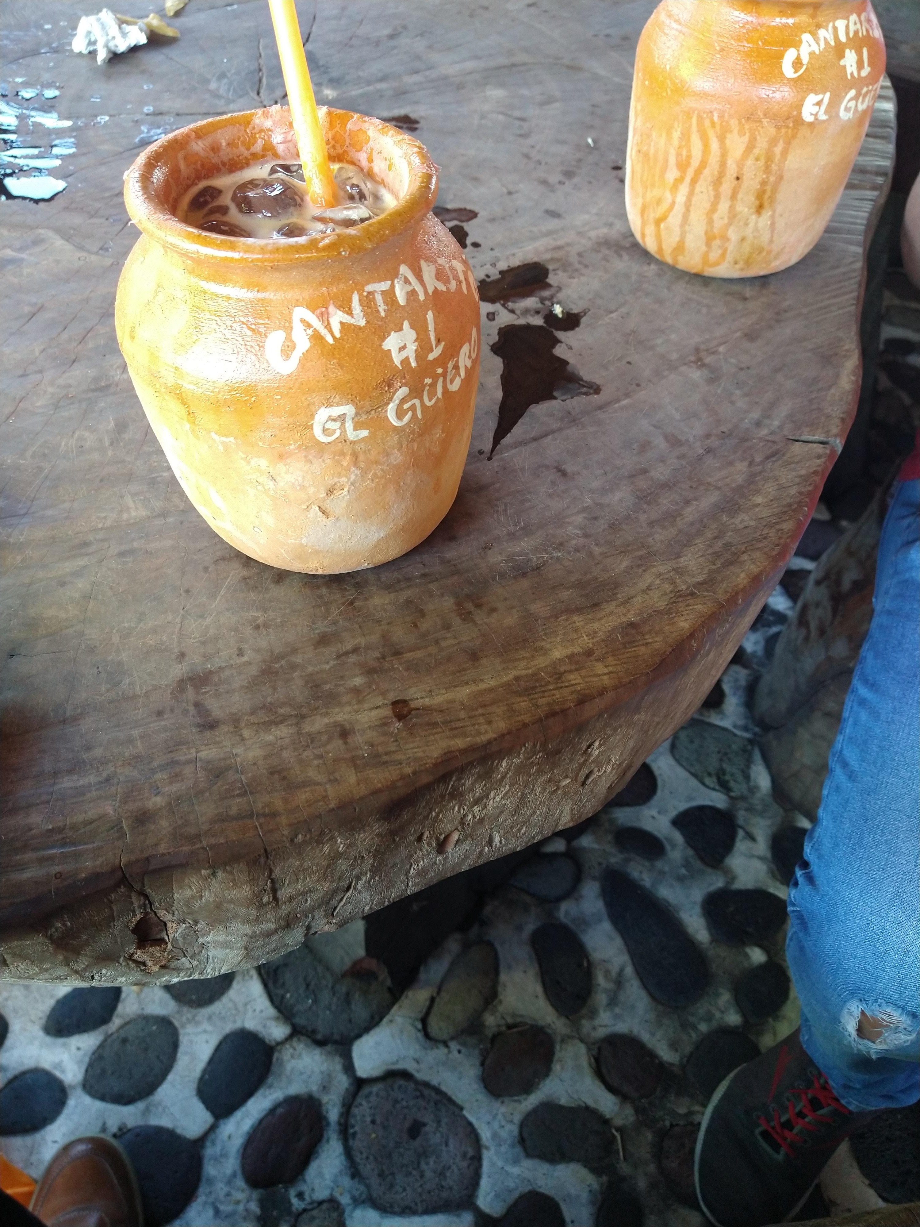 Tortas Ahogadas y Carnitas "El Jona" image 4