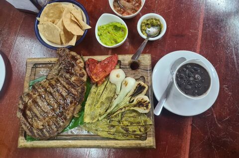 La Patrona image 1