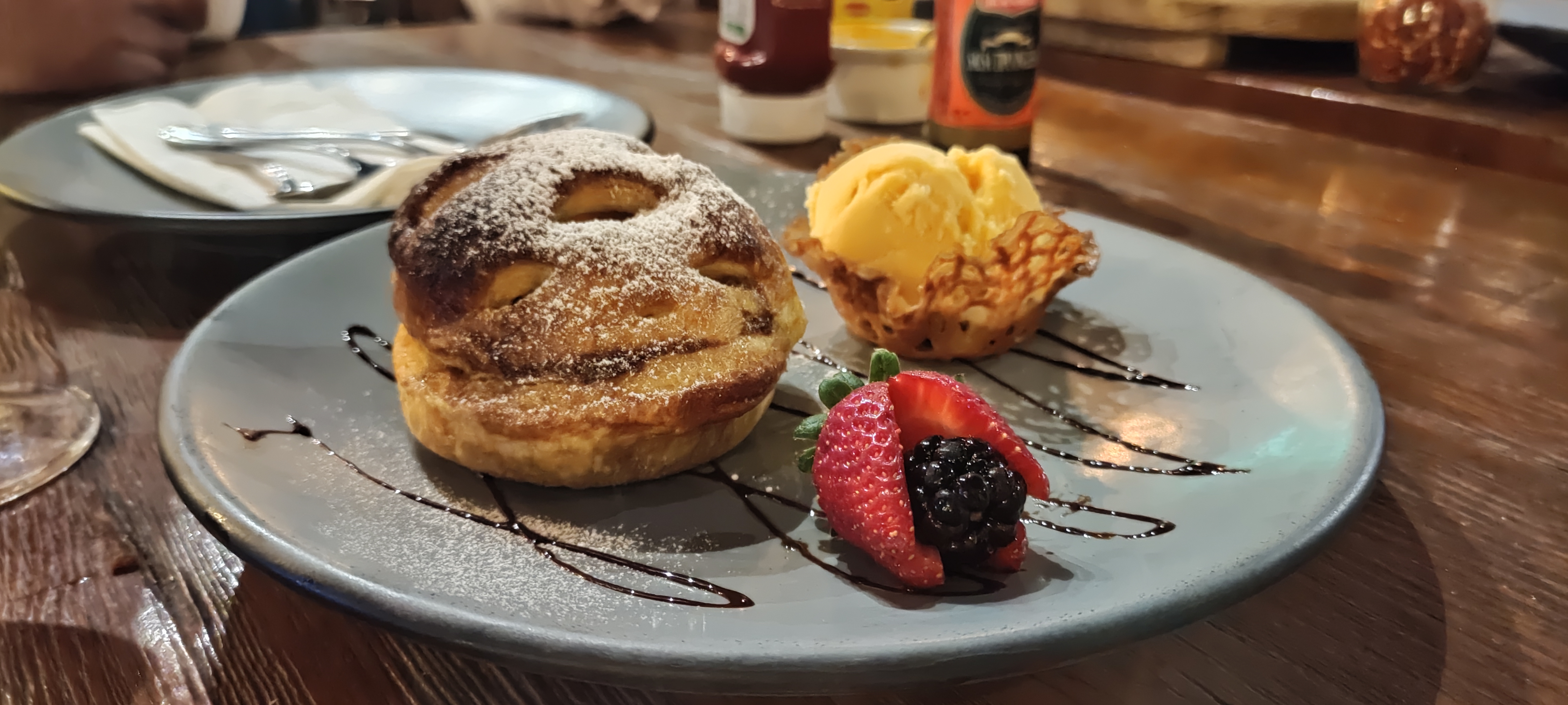 La trattoria image 2