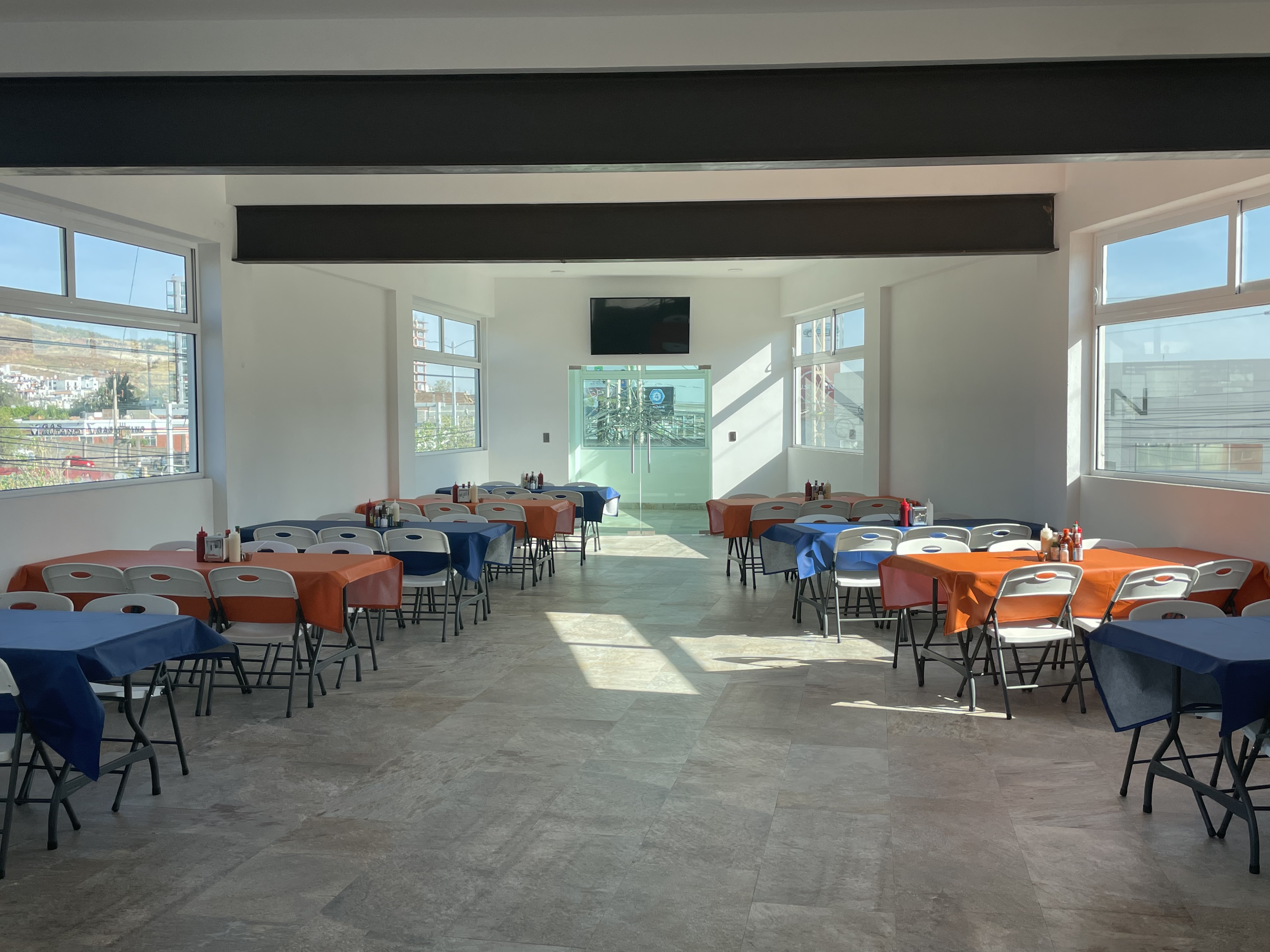 Mariscos Aquila image 1