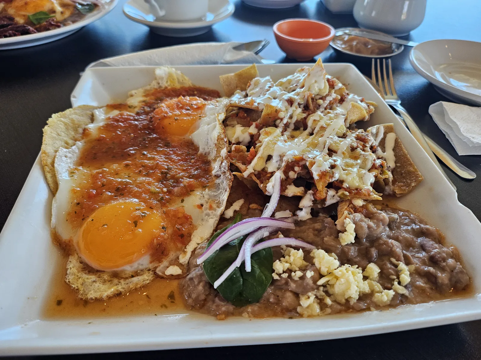Ukul cafe image 3