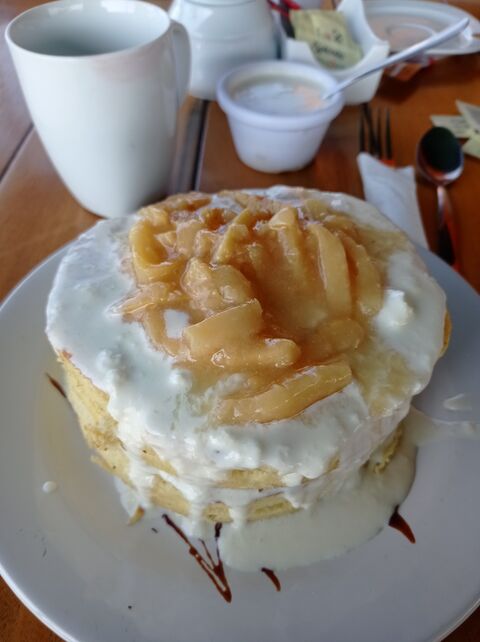 Ukul cafe image 8