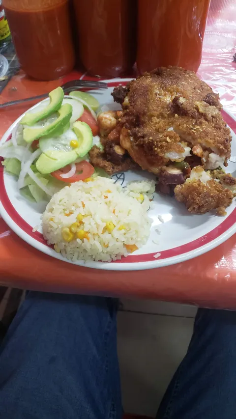 Mariscos Beny image 5