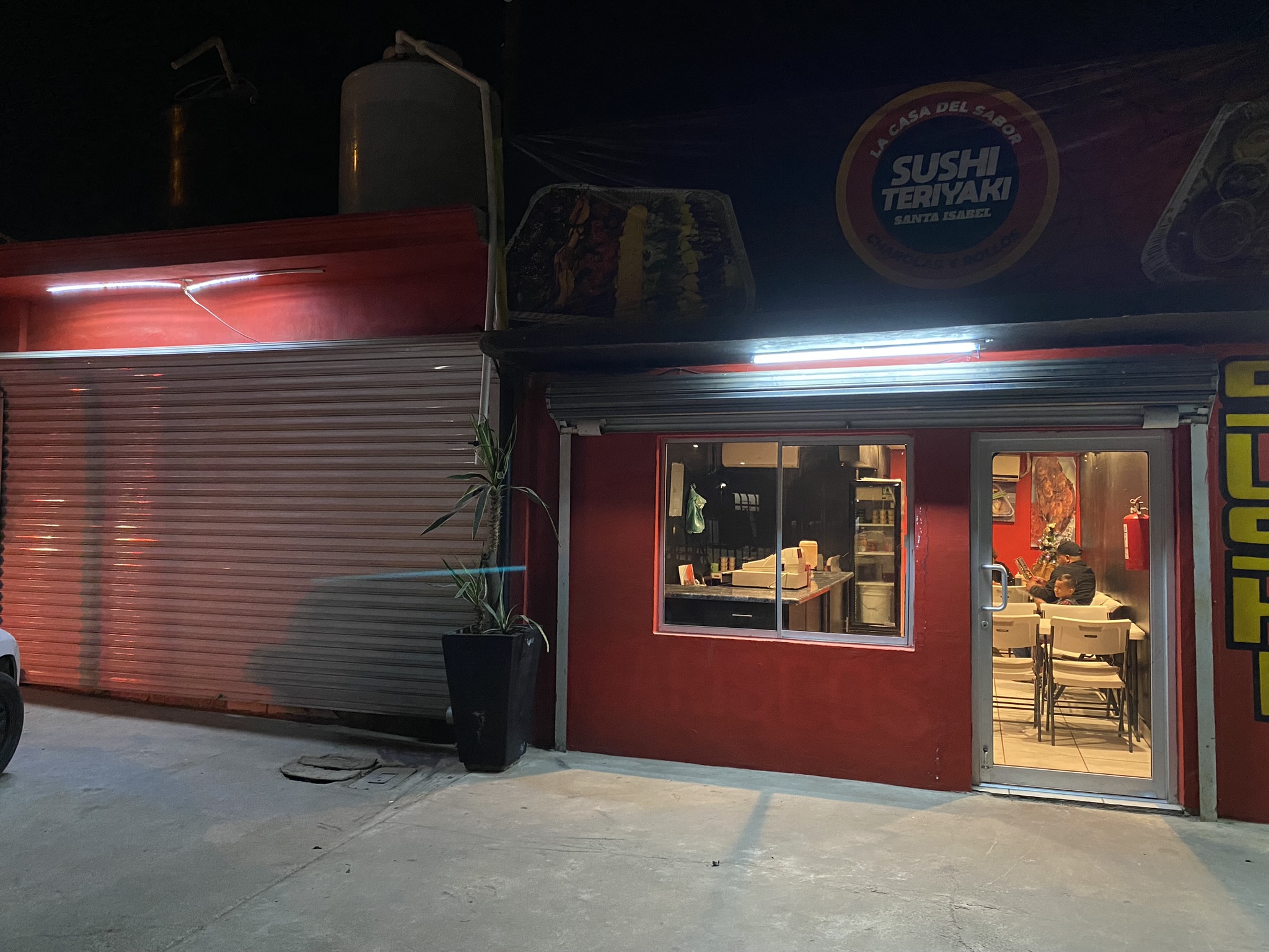 Sushi y Teriyaki Santa Isabel image 1