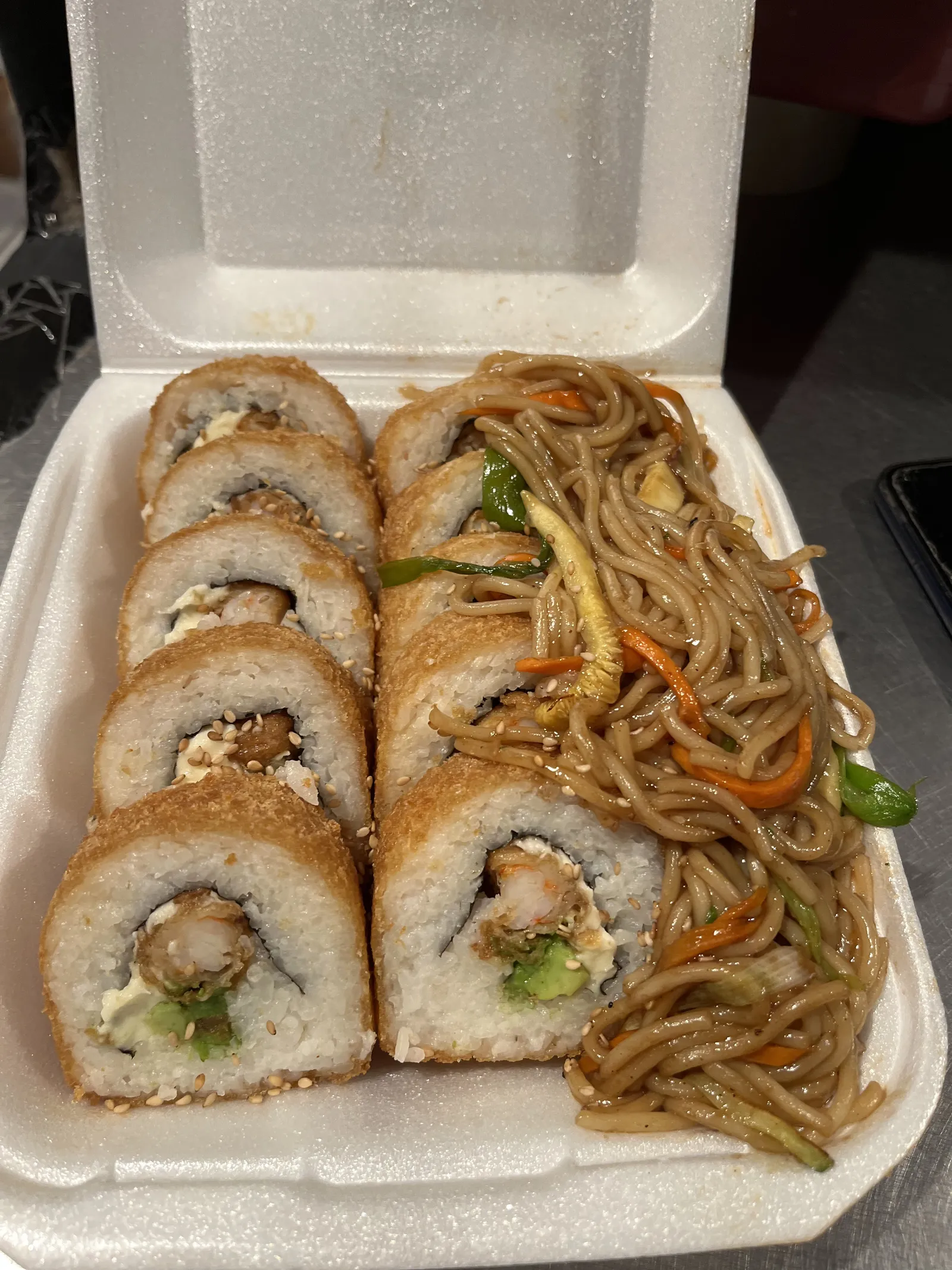 Sushi y Teriyaki Santa Isabel image 5
