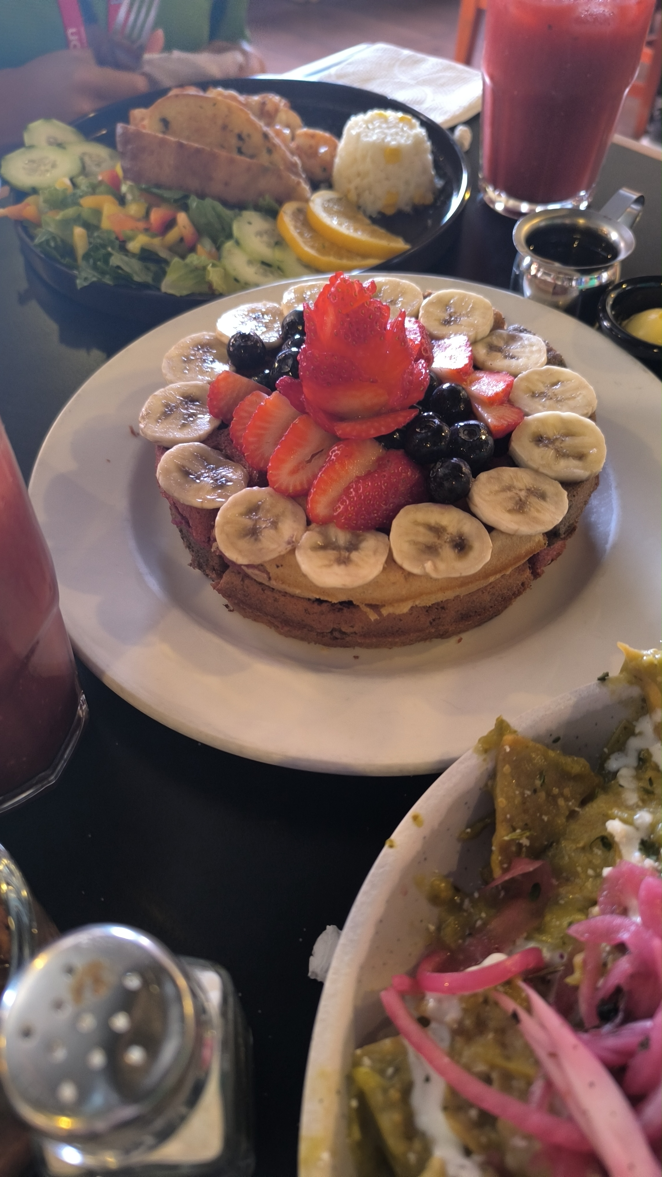 Bikers Restaurante y Show Room image 3