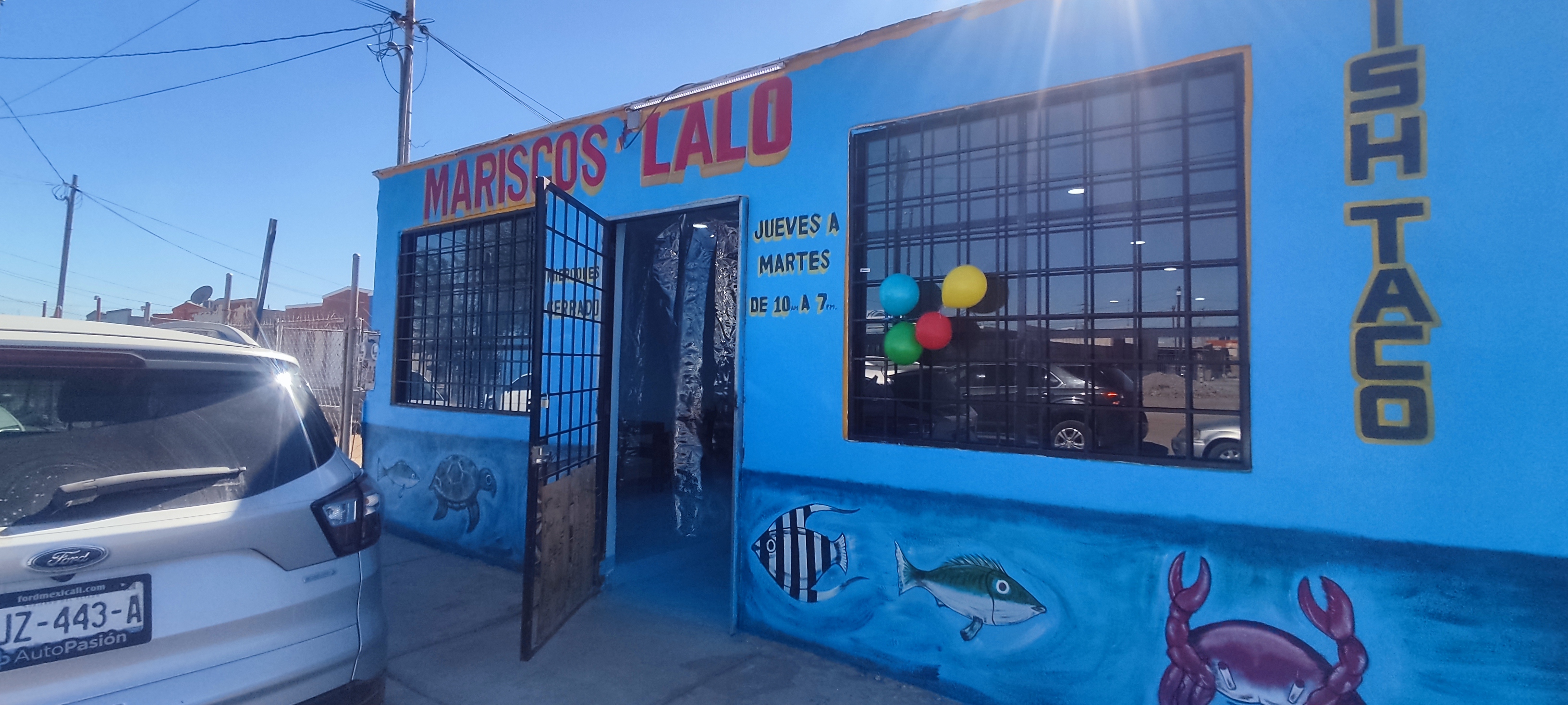Mariscos Lalo image 9