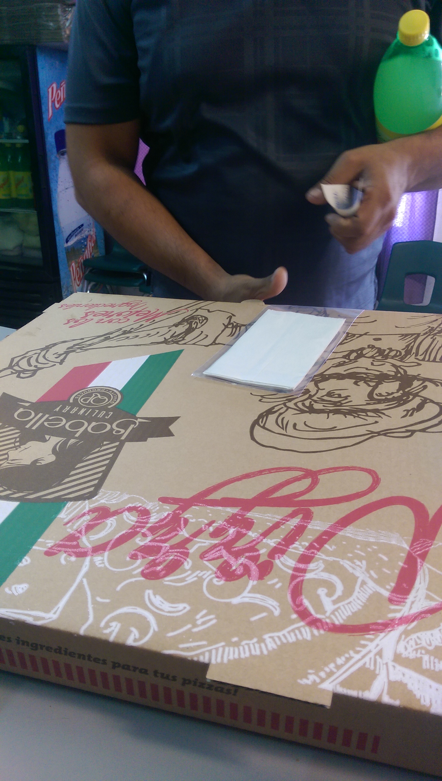 Original Pizza image 6